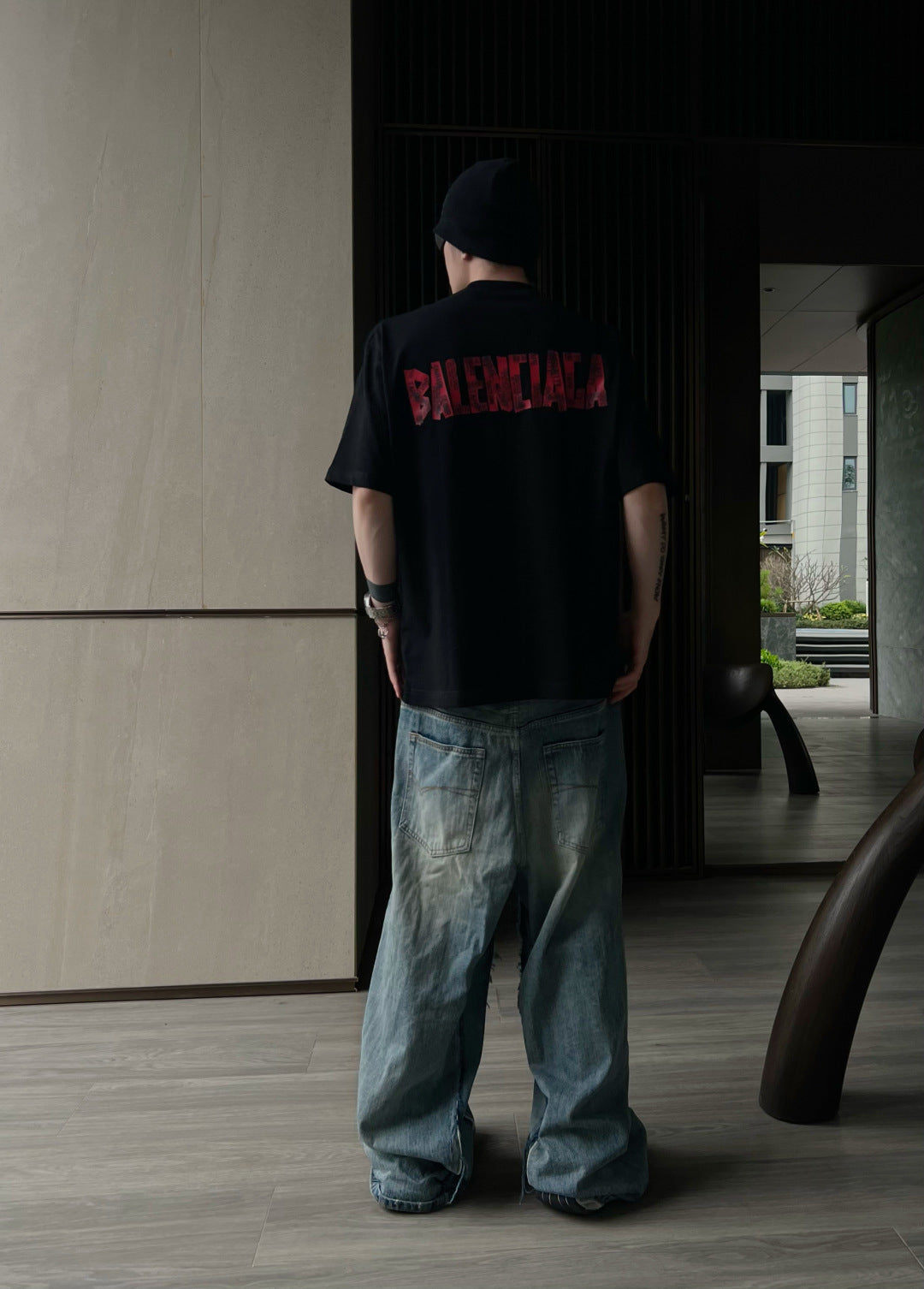 BALENC* security tape logo T-shirt Large Fit