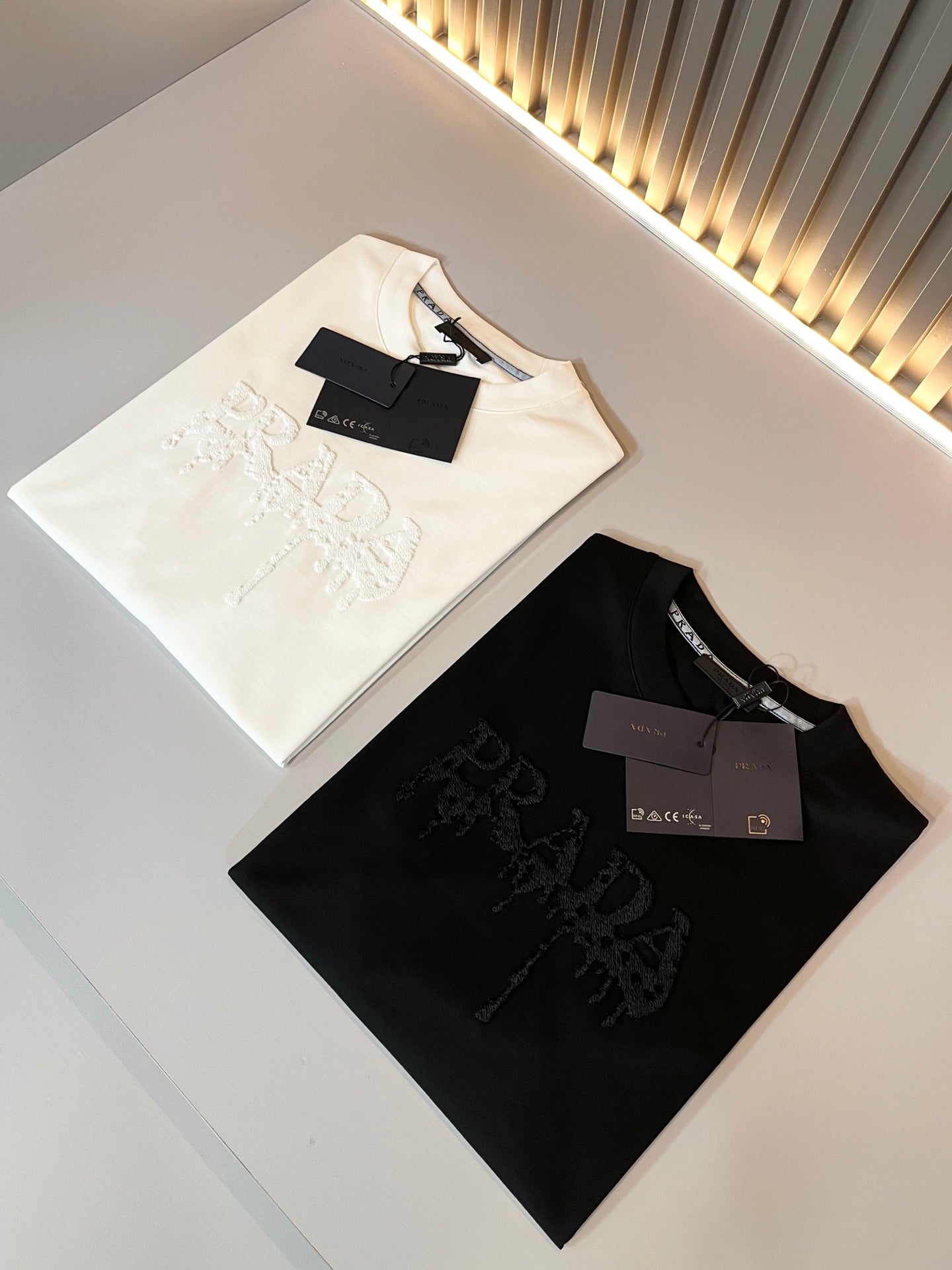 PRA* 2025ss new cotton t-shirt pattern embroidery