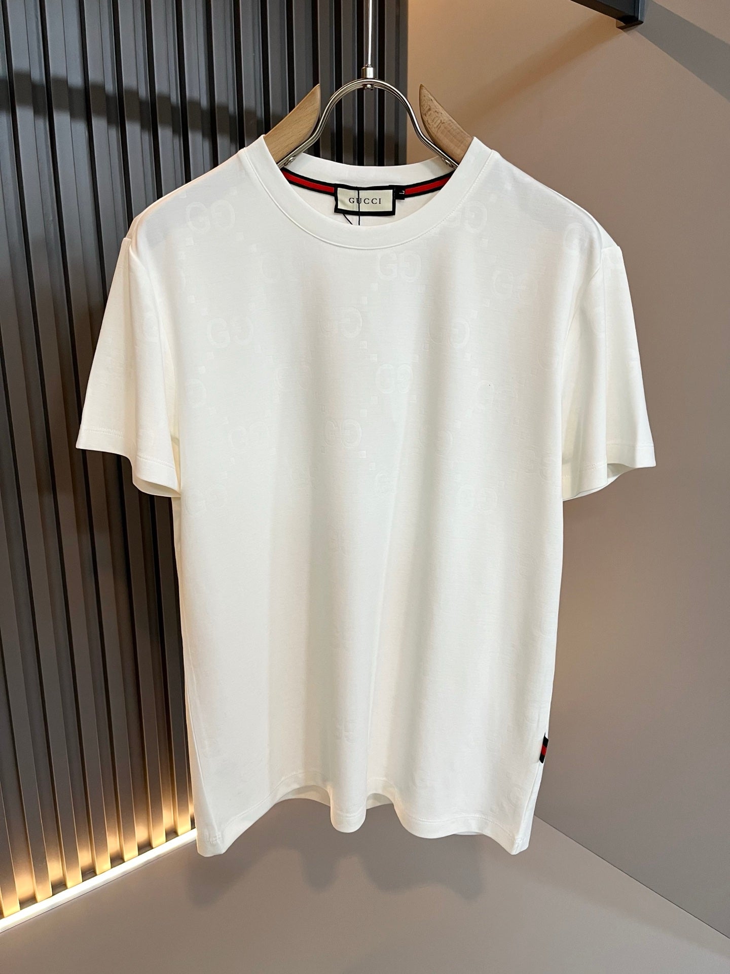 GUC* 2025ss new cotton t-shirt dark pattern logo