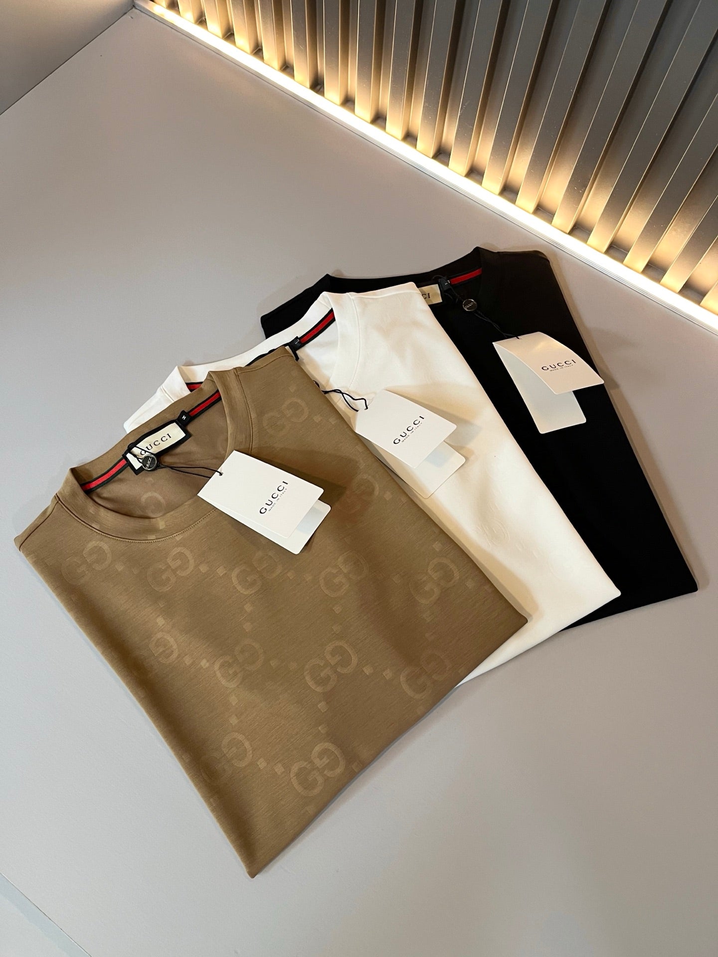 GUC* 2025ss new cotton t-shirt dark pattern logo