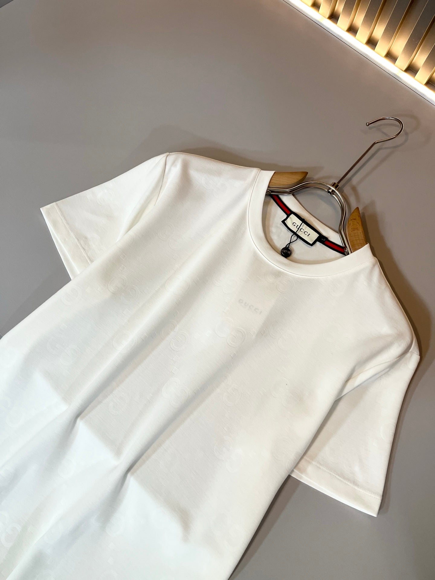 GUC* 2025ss new cotton t-shirt dark pattern logo