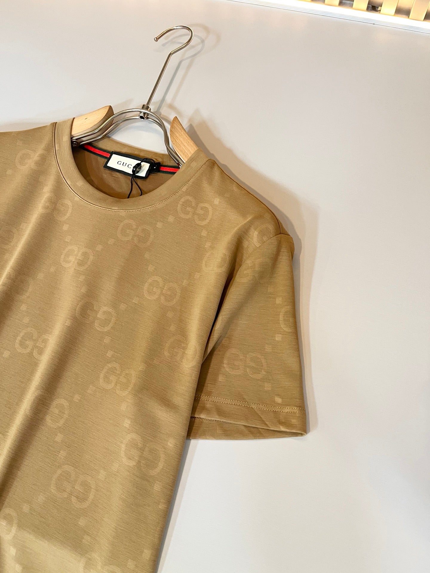 GUC* 2025ss new cotton t-shirt dark pattern logo