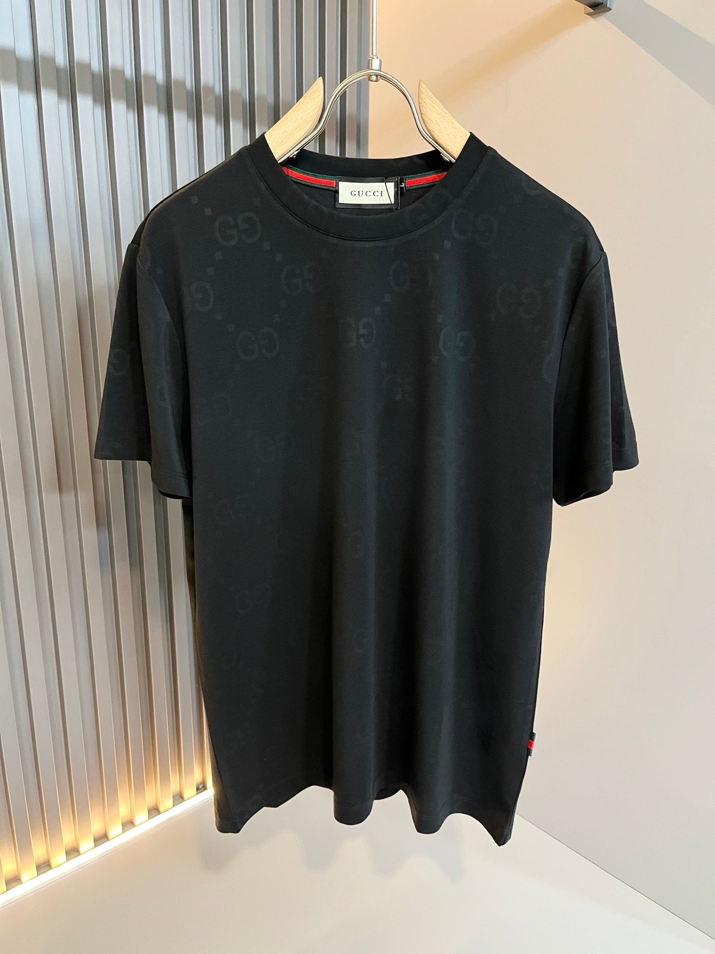 GUC* 2025ss new cotton t-shirt dark pattern logo