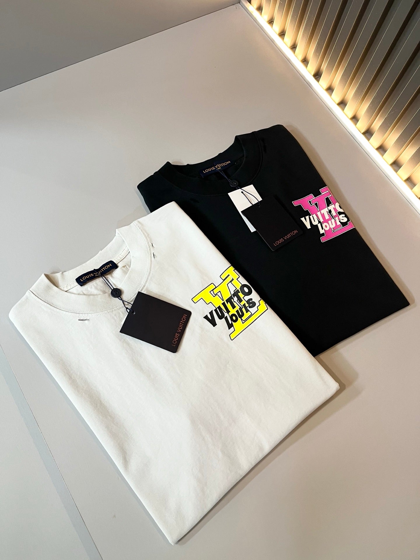 LOUI*V new cotton graphic printing t-shirt