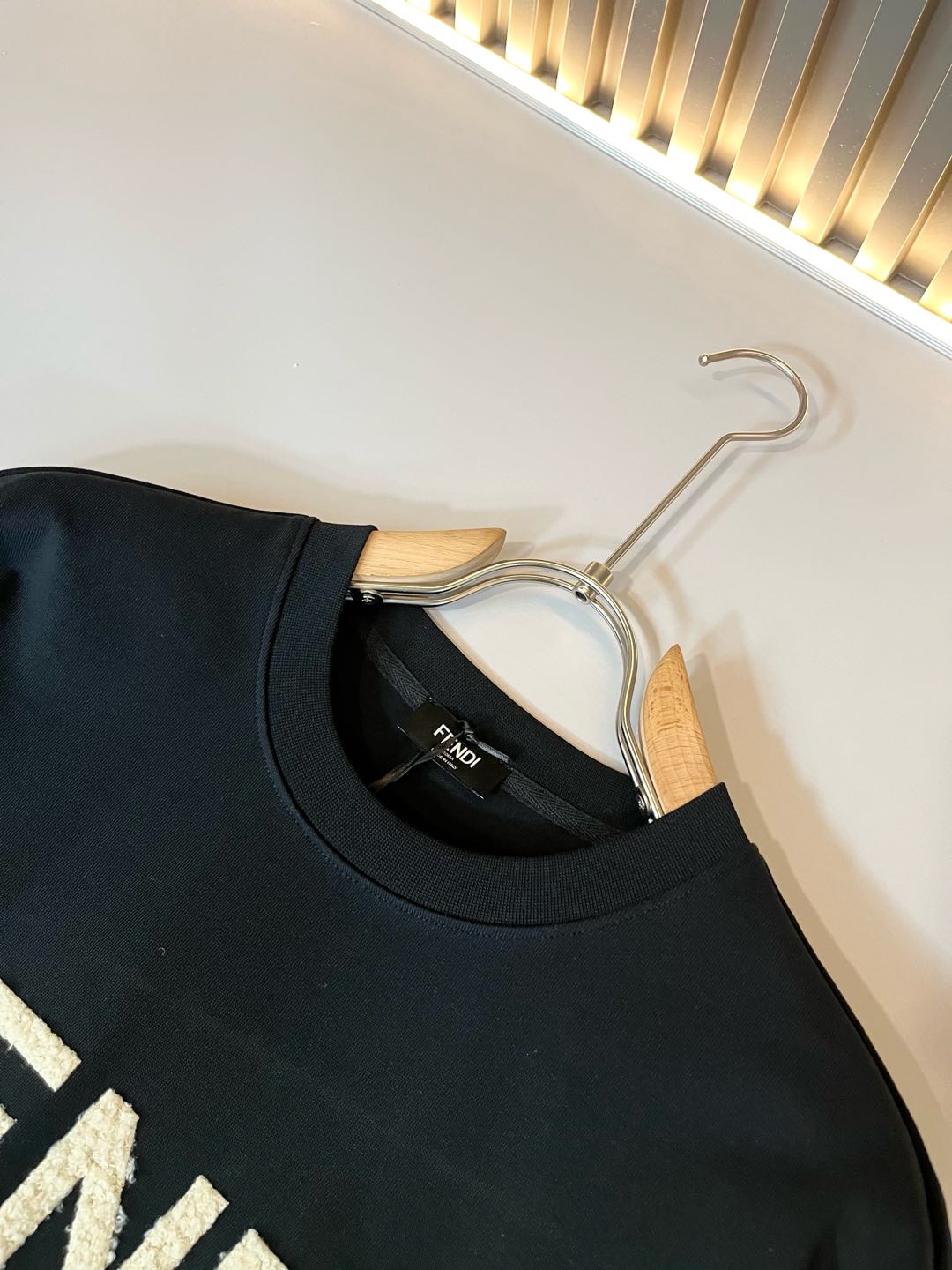 FEND1 2025ss letter logo embroidered t-shirt