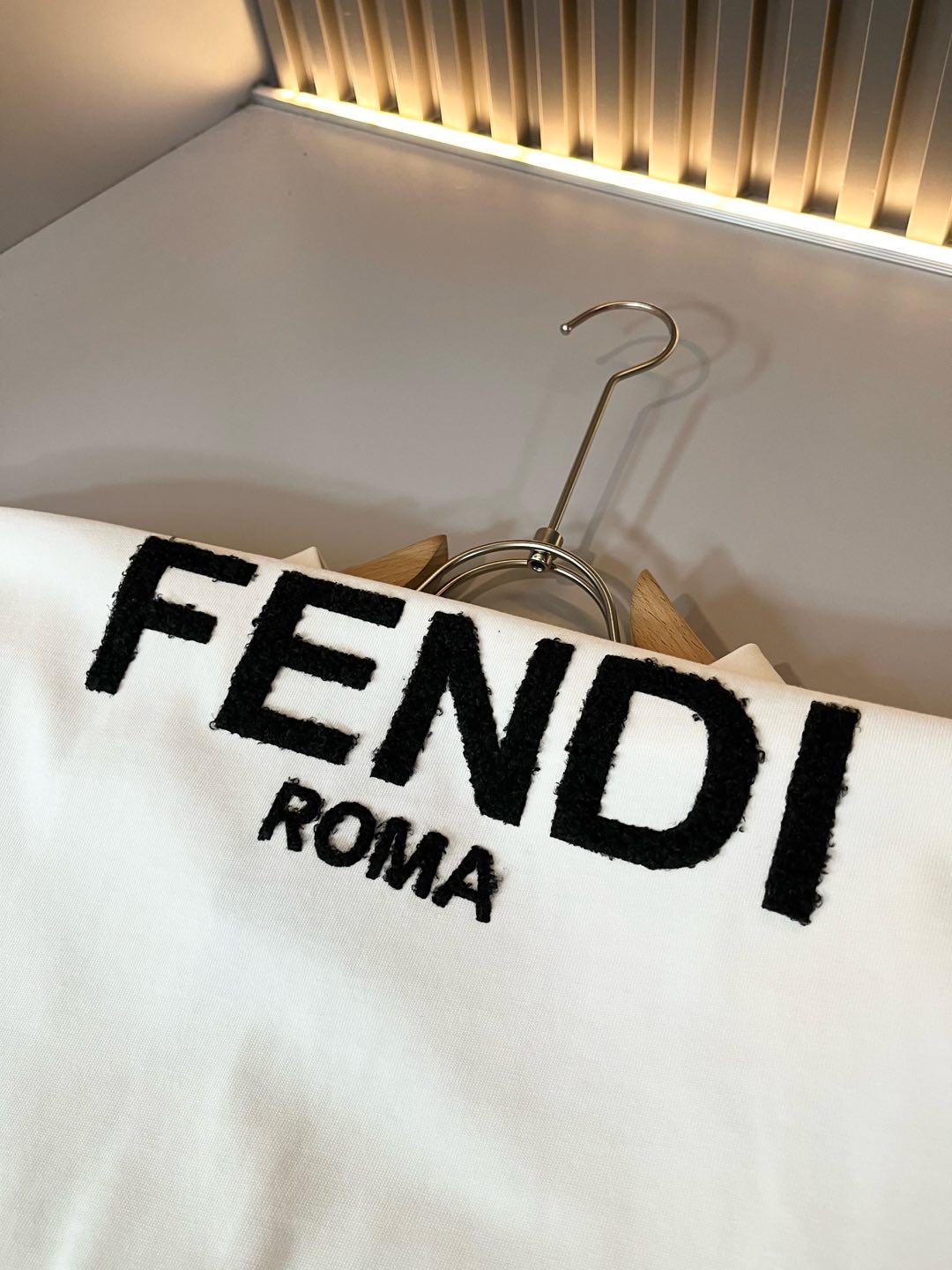 FEND1 2025ss letter logo embroidered t-shirt