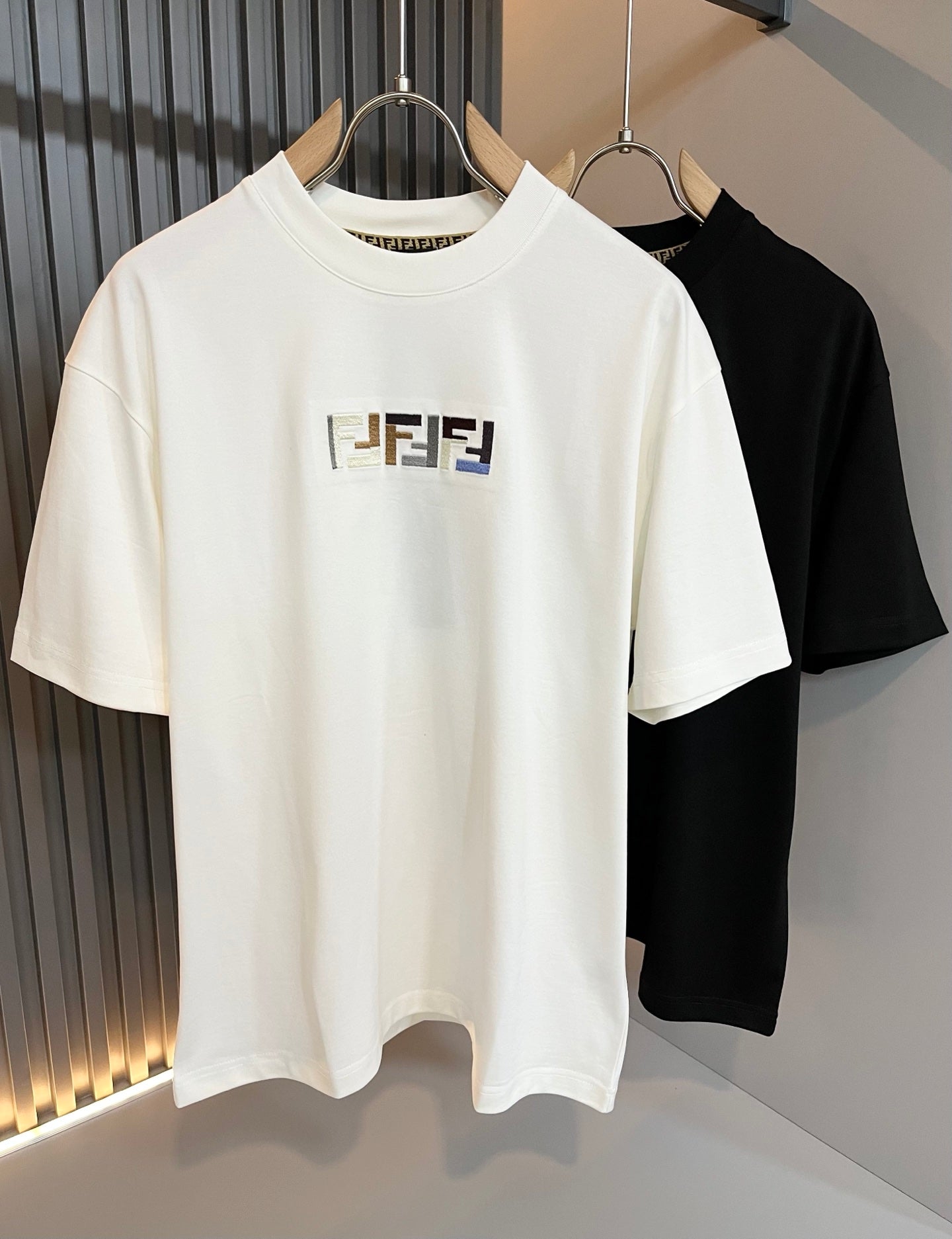 FEND1 2025ss new pattern embroidery t-shirt cotton