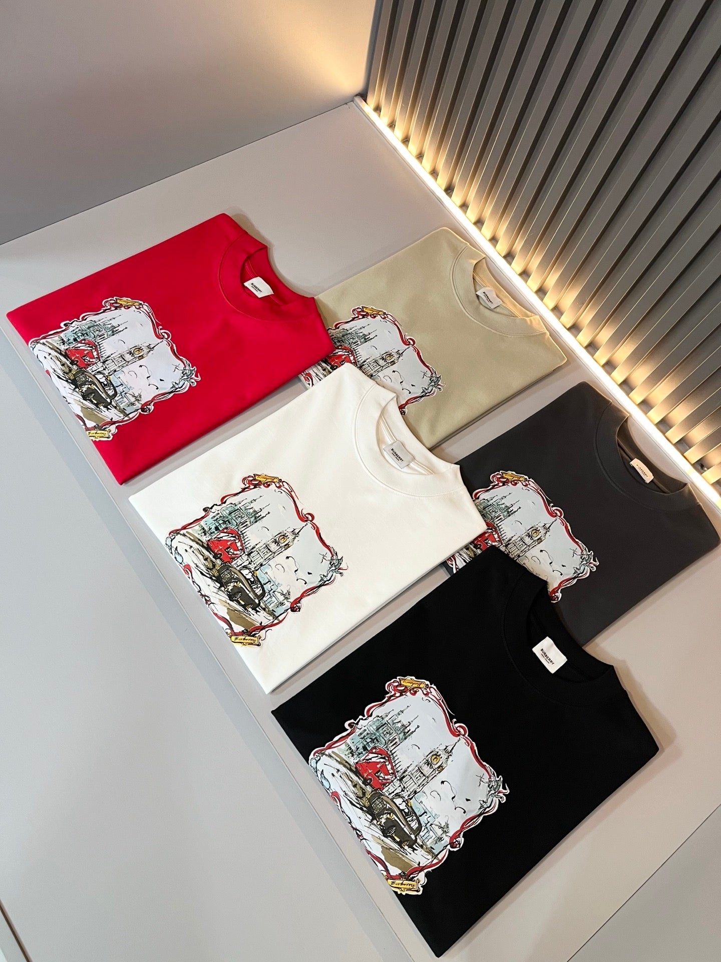 BURB* 2025ss new t-shirt graphic print design