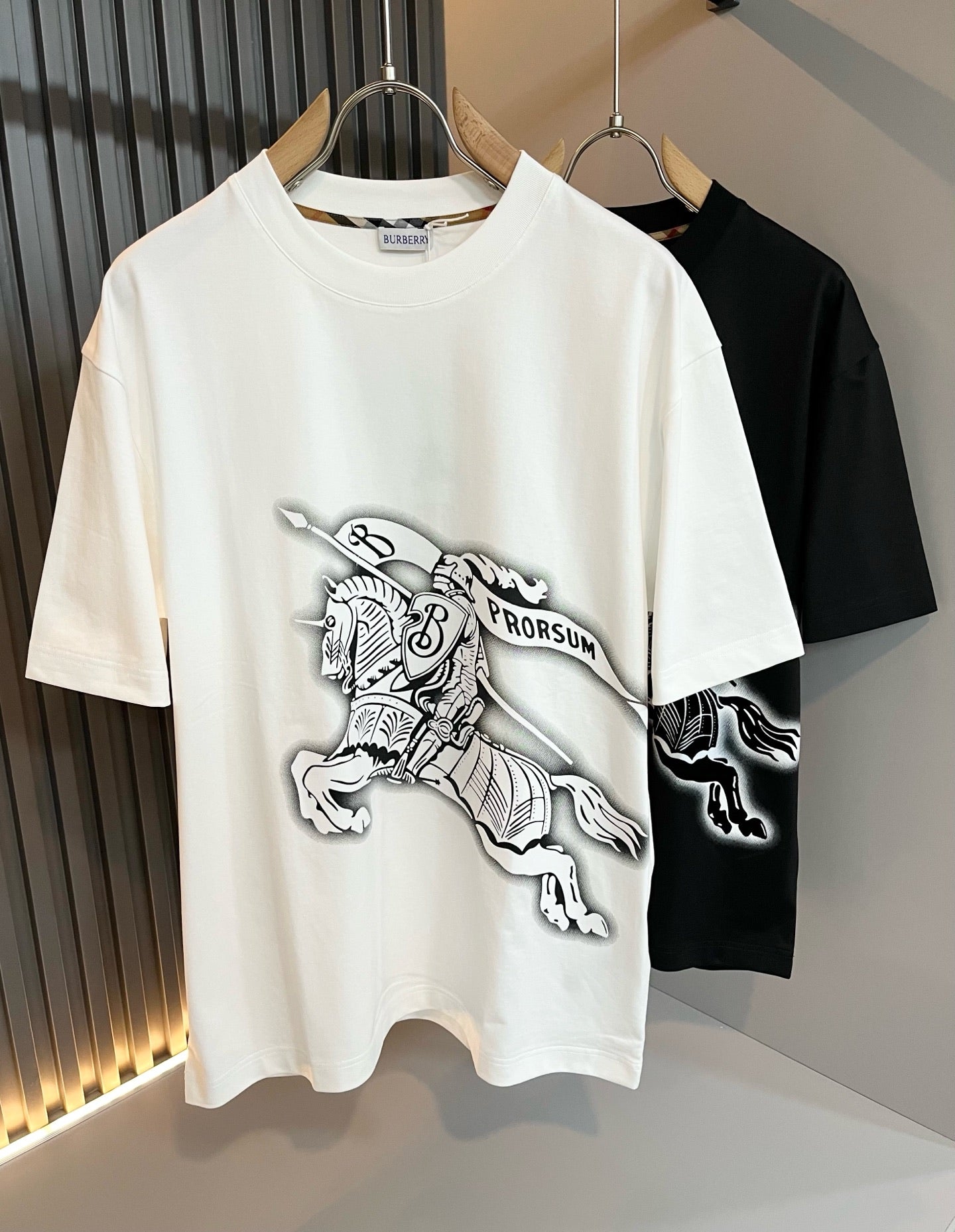 BRUB* 2025ss new t-shirt velvet pattern