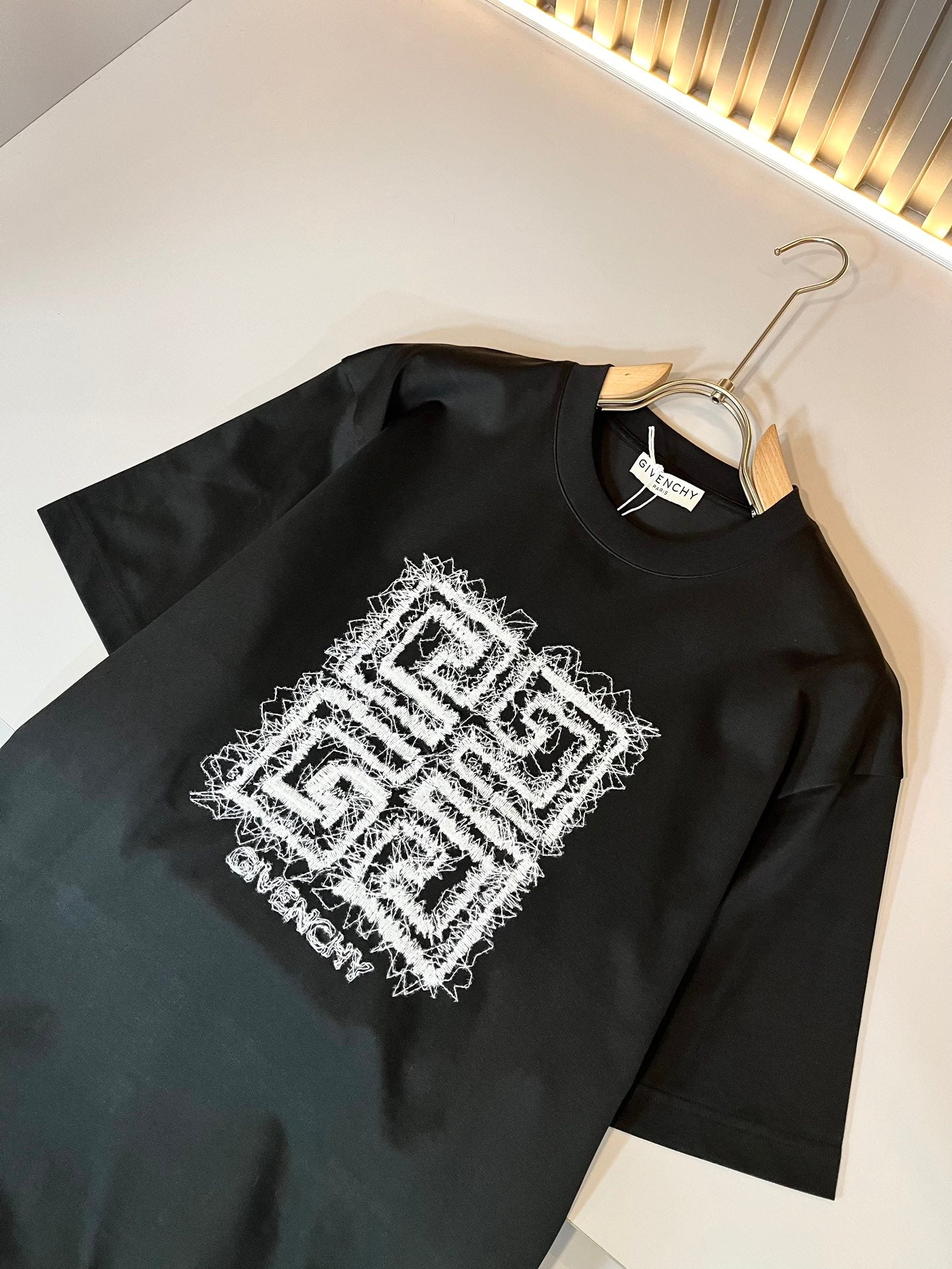 GIV* 2025ss new t-shirt cotton