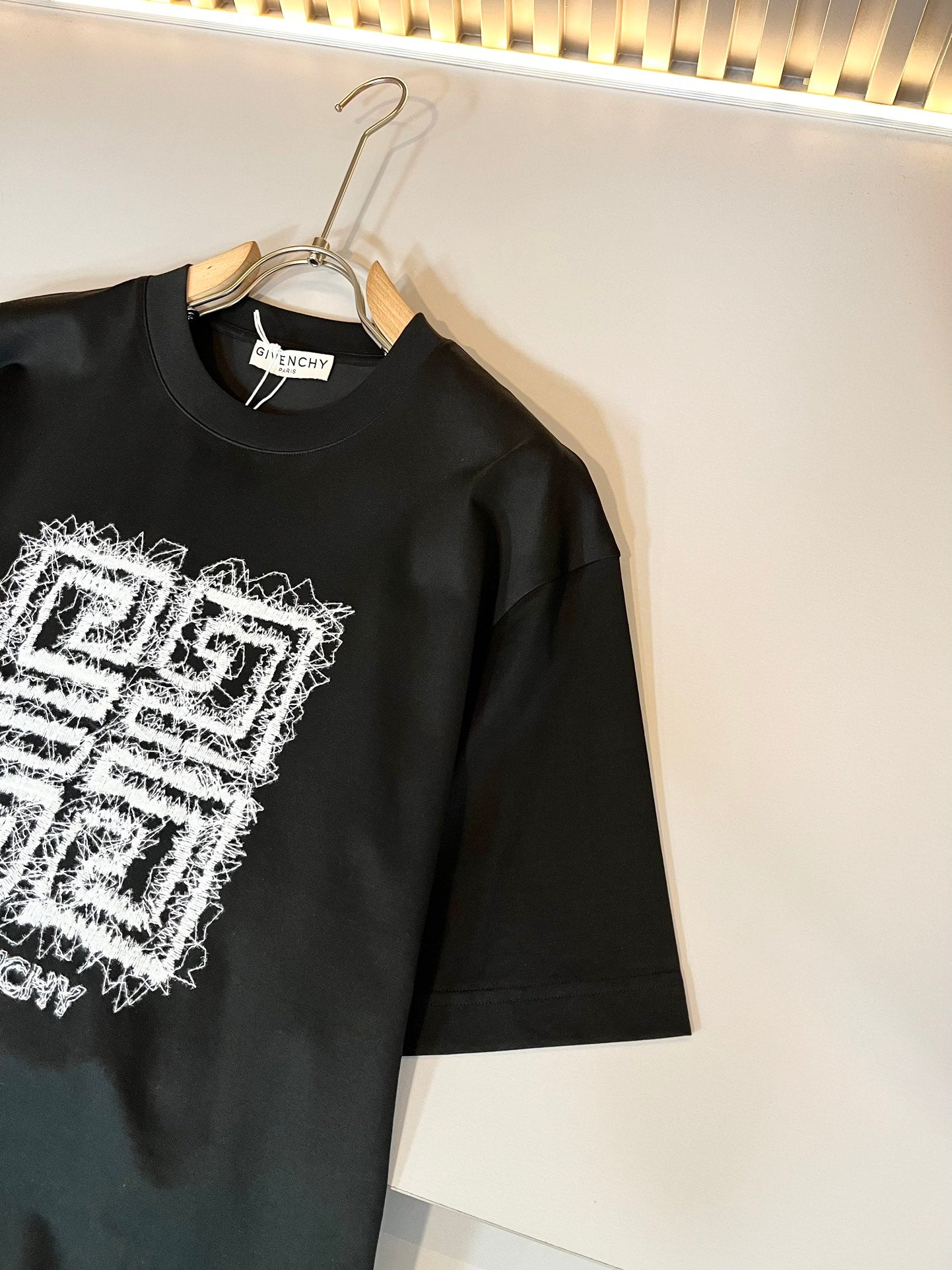 GIV* 2025ss new t-shirt cotton