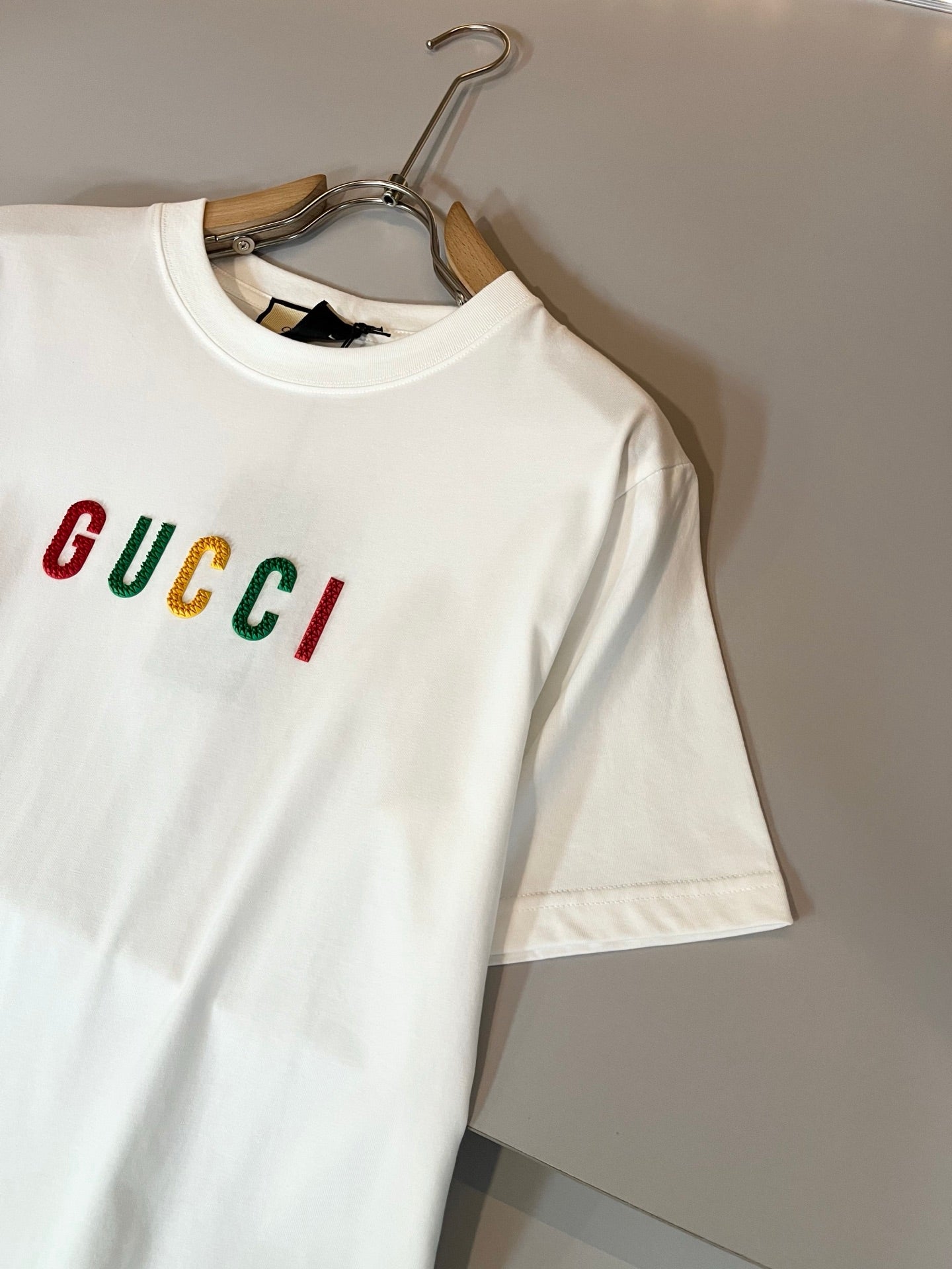 GUC* new cotton t-shirt embossed logo