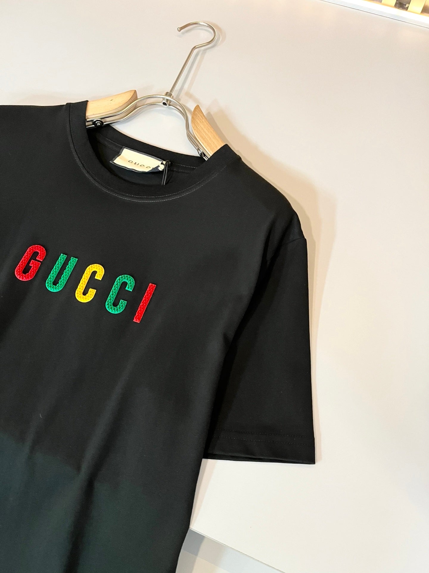 GUC* new cotton t-shirt embossed logo