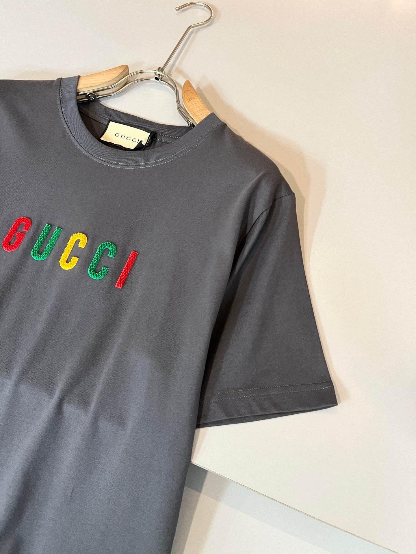 GUC* new cotton t-shirt embossed logo