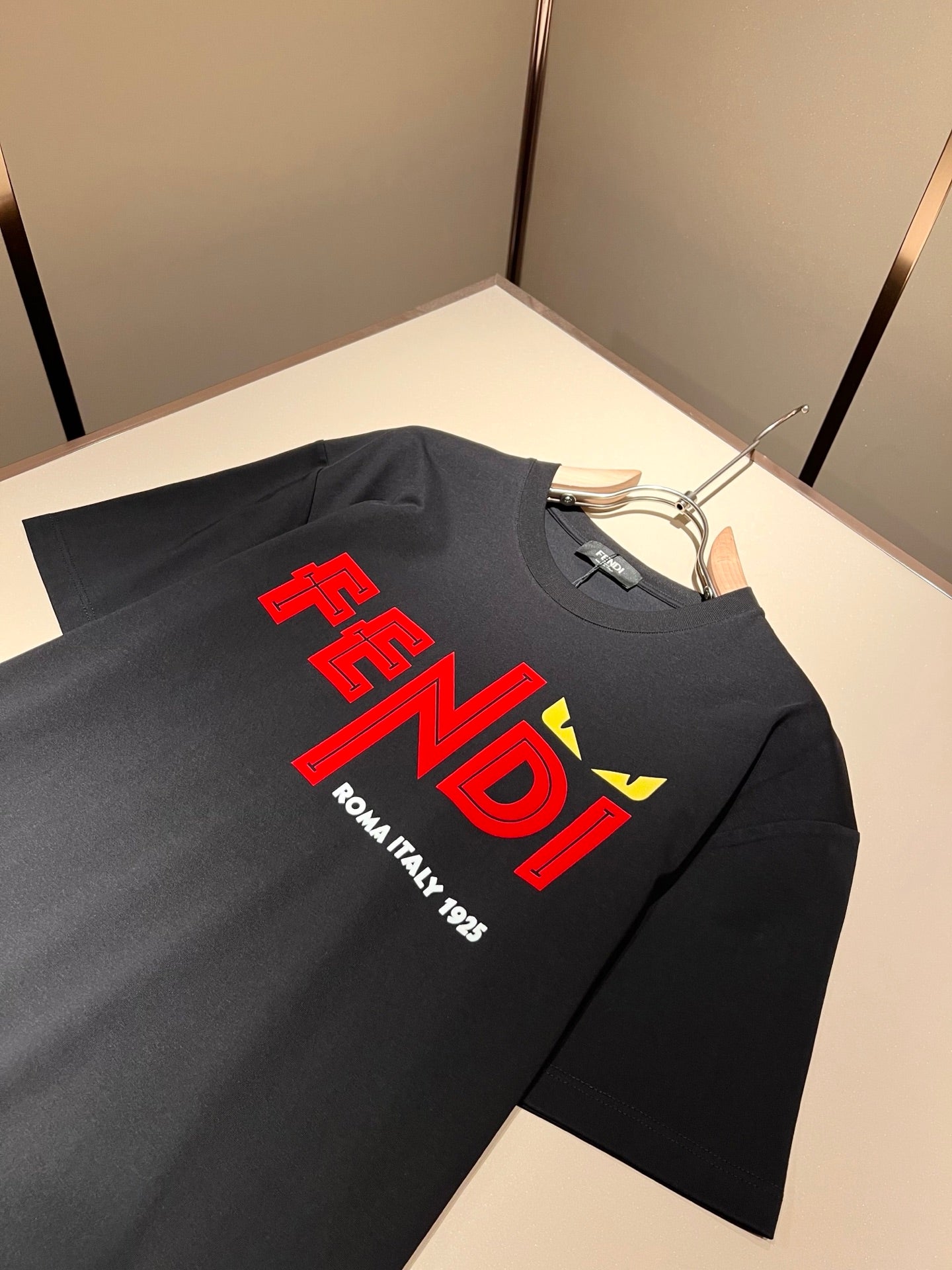 FEND1 2025ss embroidered logo t-hirt