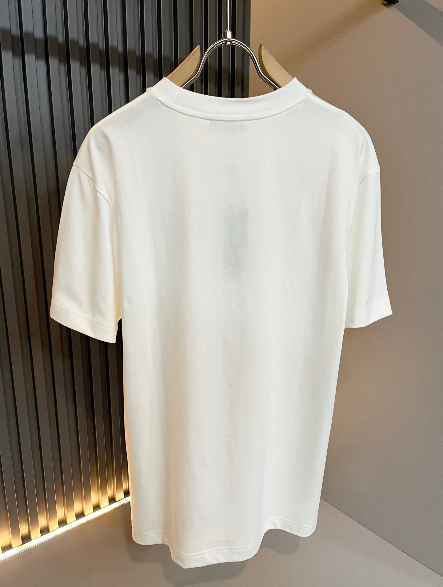 VERSA* 2025ss letter logo printed t-shirt