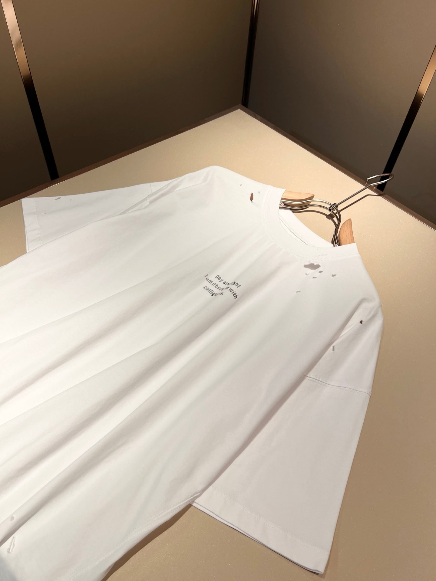 DIO* 2025ss new ripped casual t-shirt