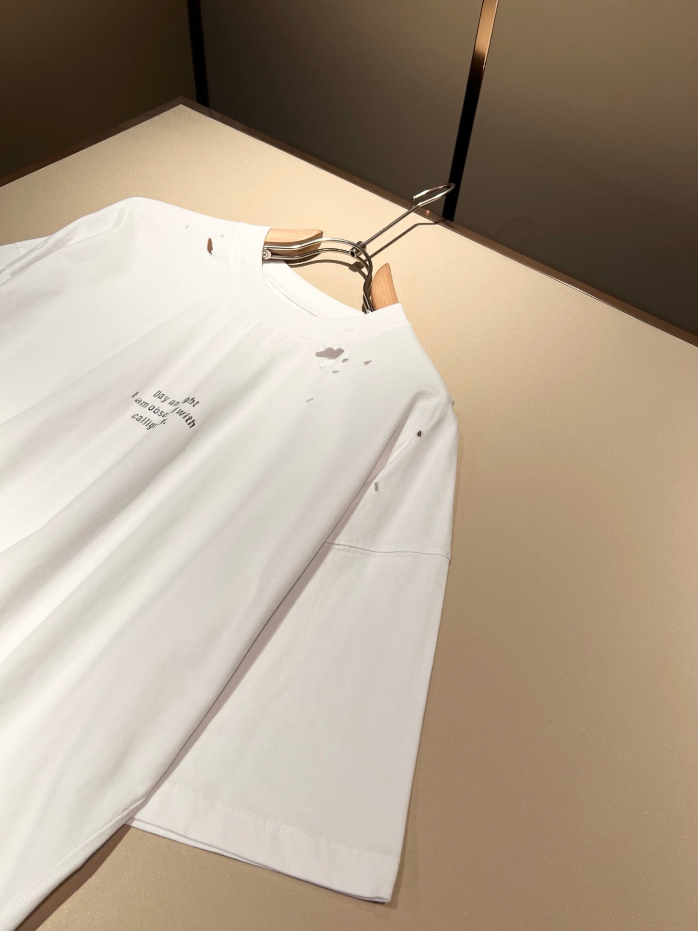 DIO* 2025ss new ripped casual t-shirt