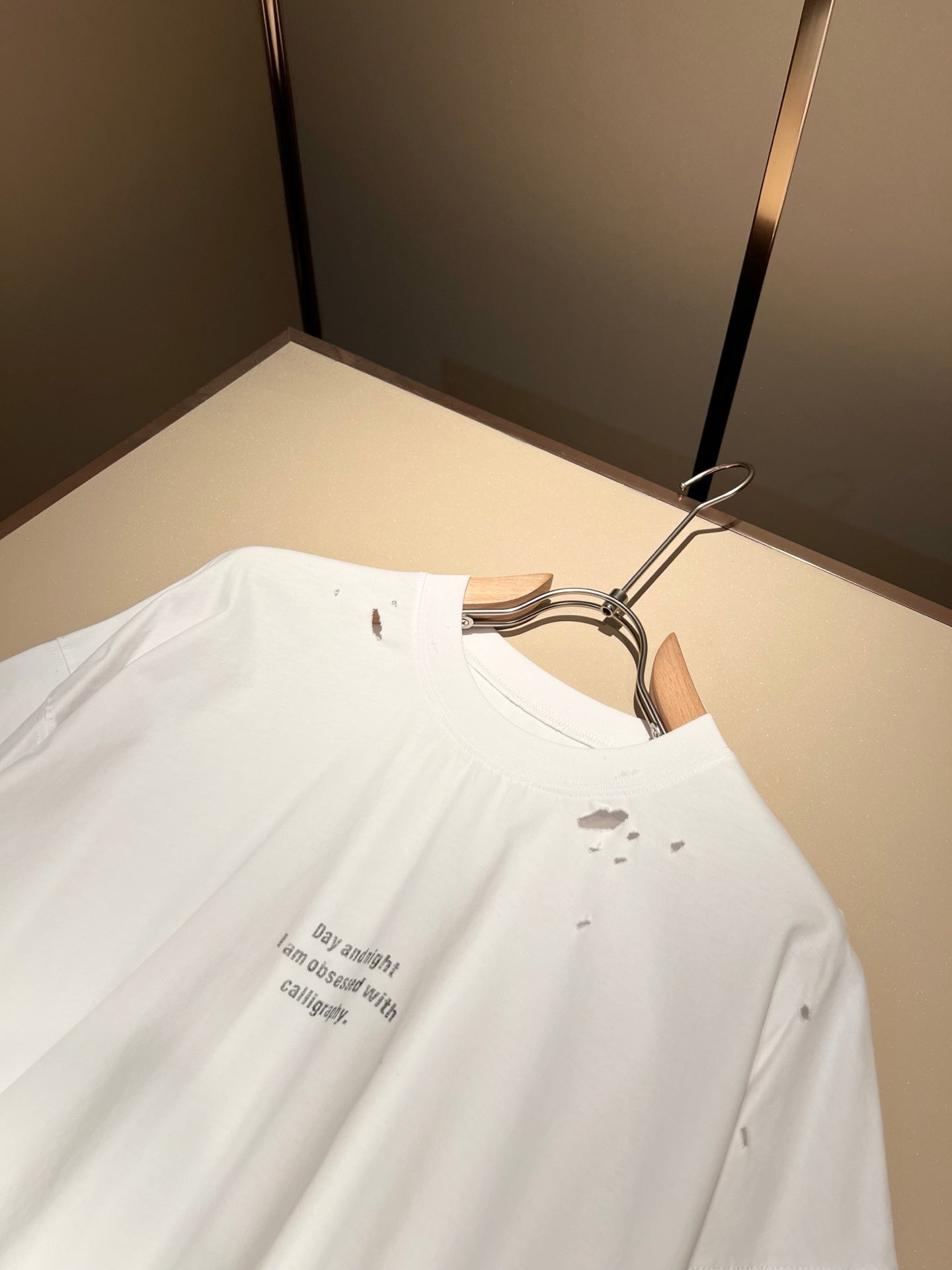 DIO* 2025ss new ripped casual t-shirt
