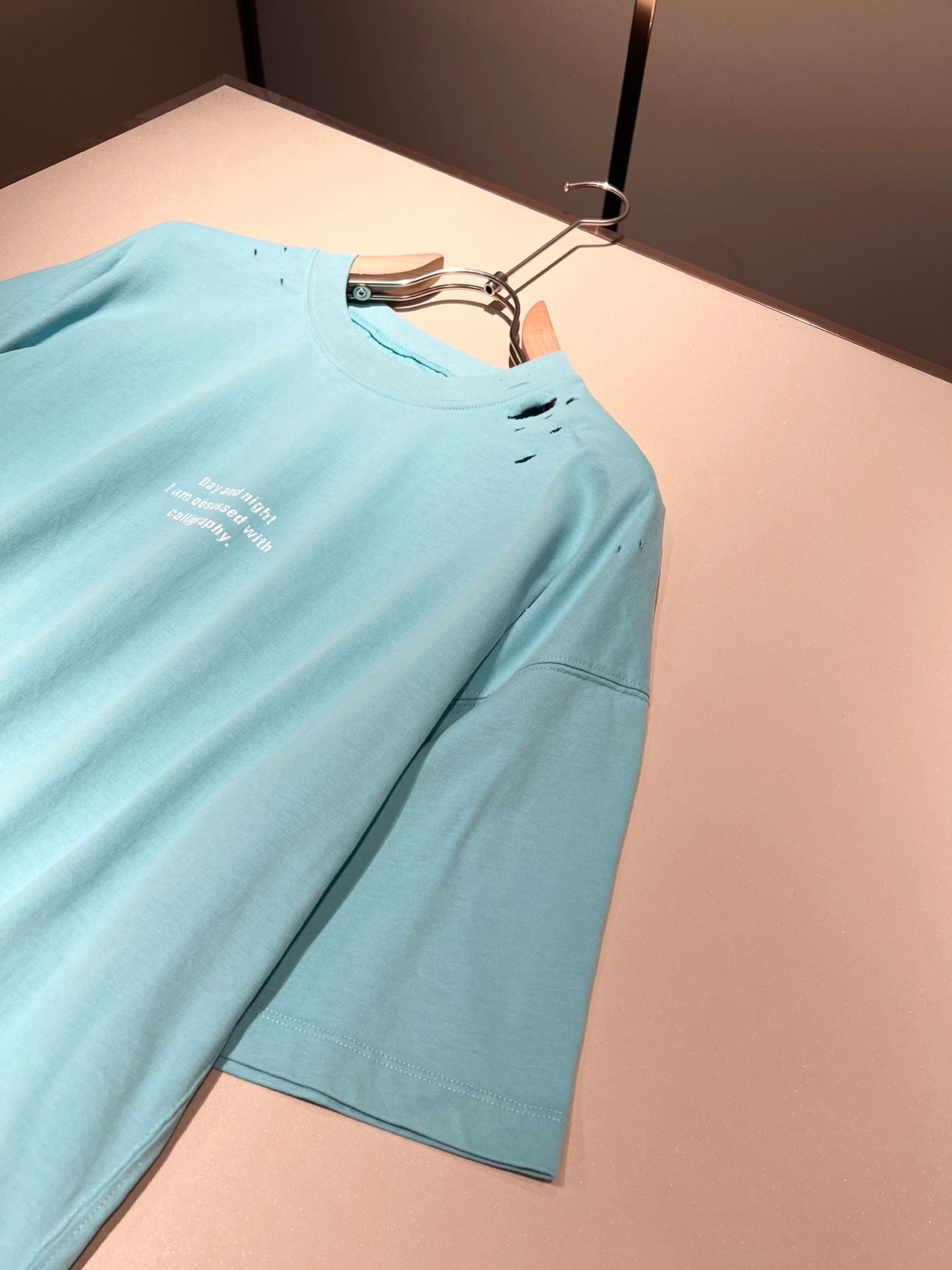 DIO* 2025ss new ripped casual t-shirt