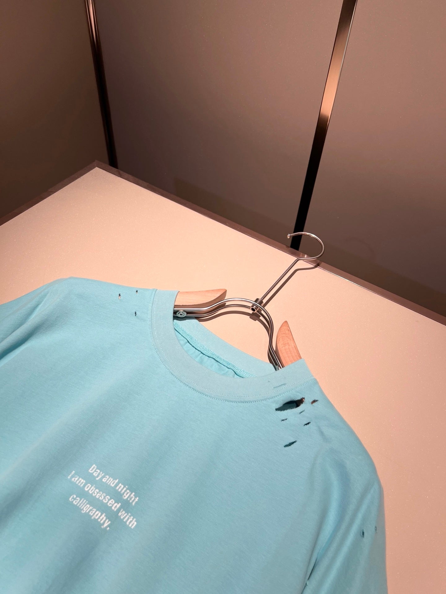 DIO* 2025ss new ripped casual t-shirt