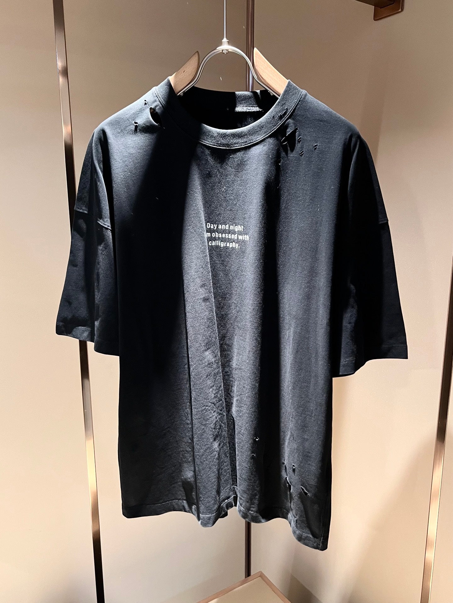 DIO* 2025ss new ripped casual t-shirt
