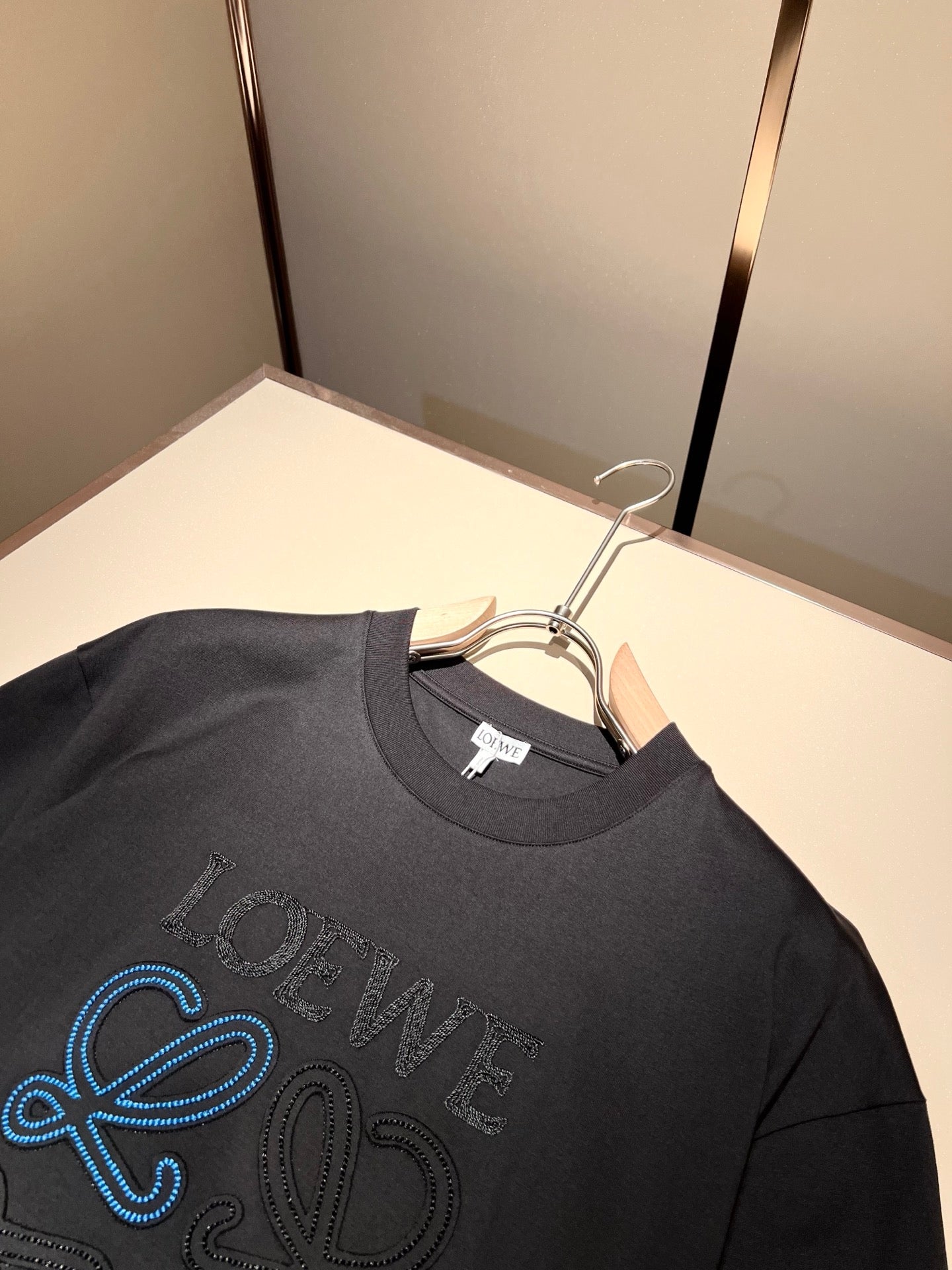 LOE*W 2025ss new embroidered logo -shirt