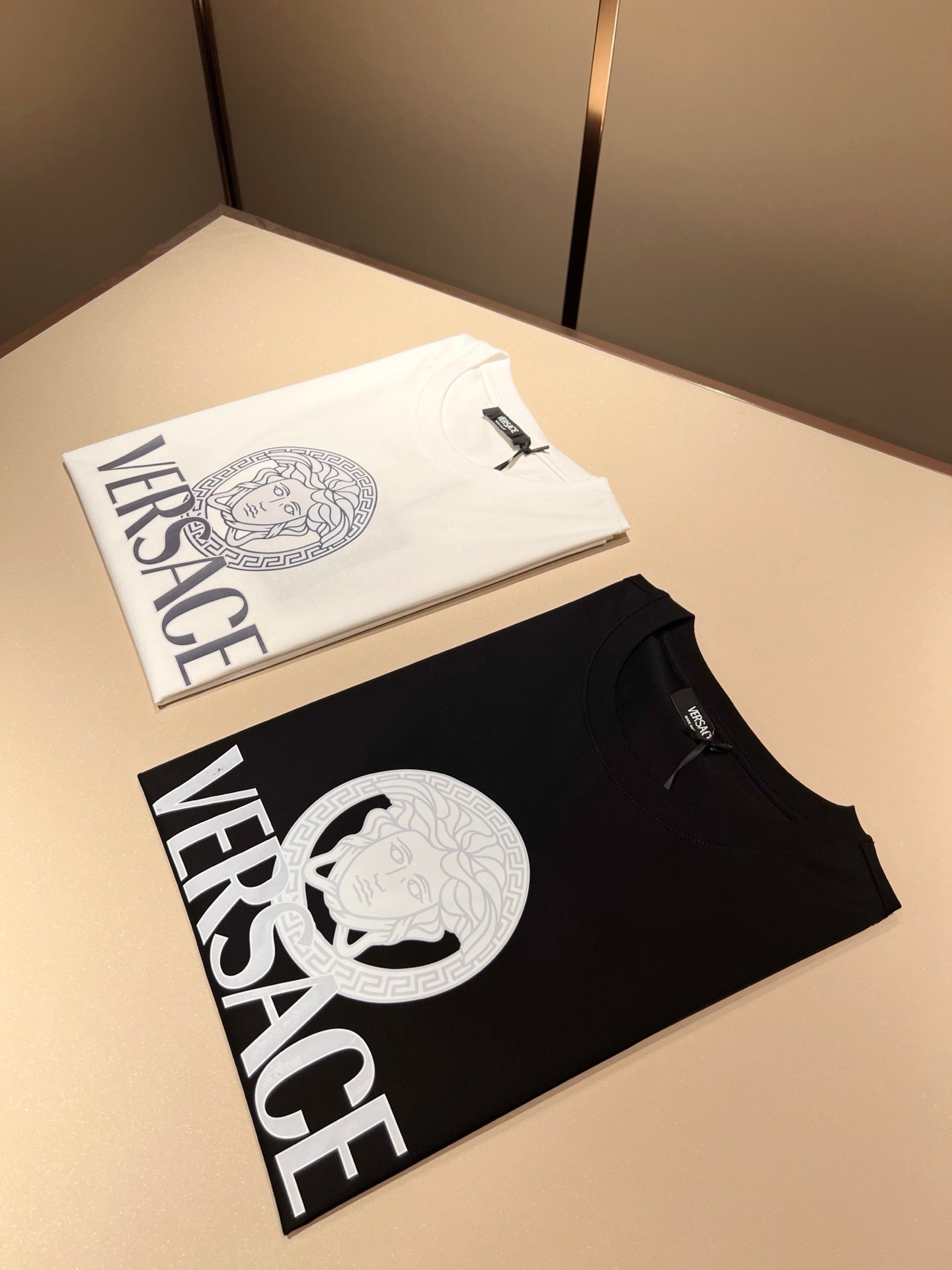 VERSA* painted medusa t-shirt