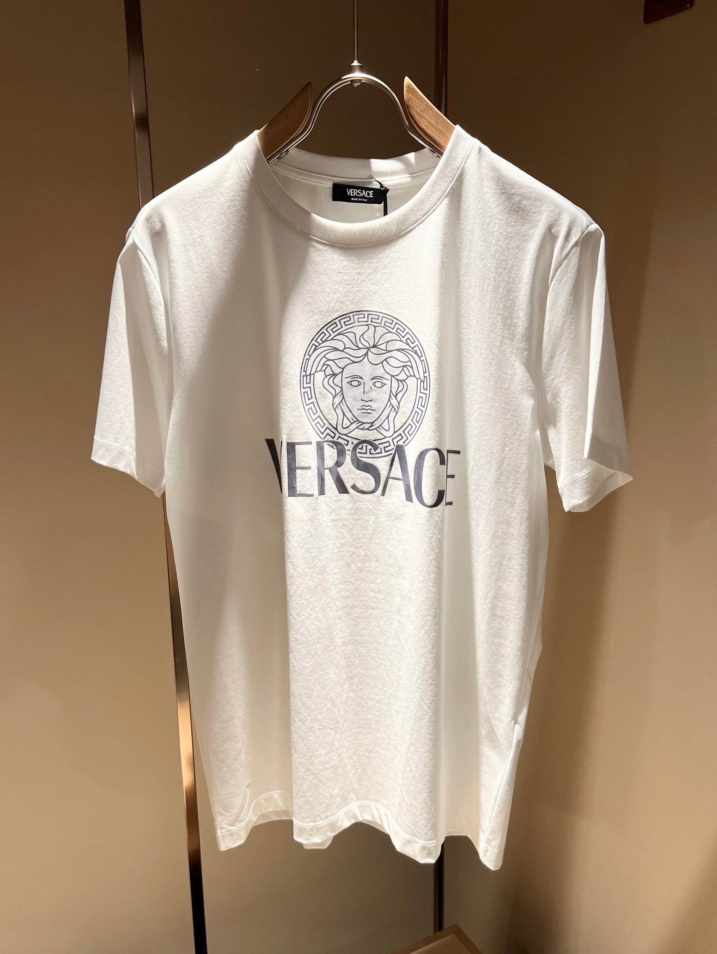 VERSA* painted medusa t-shirt