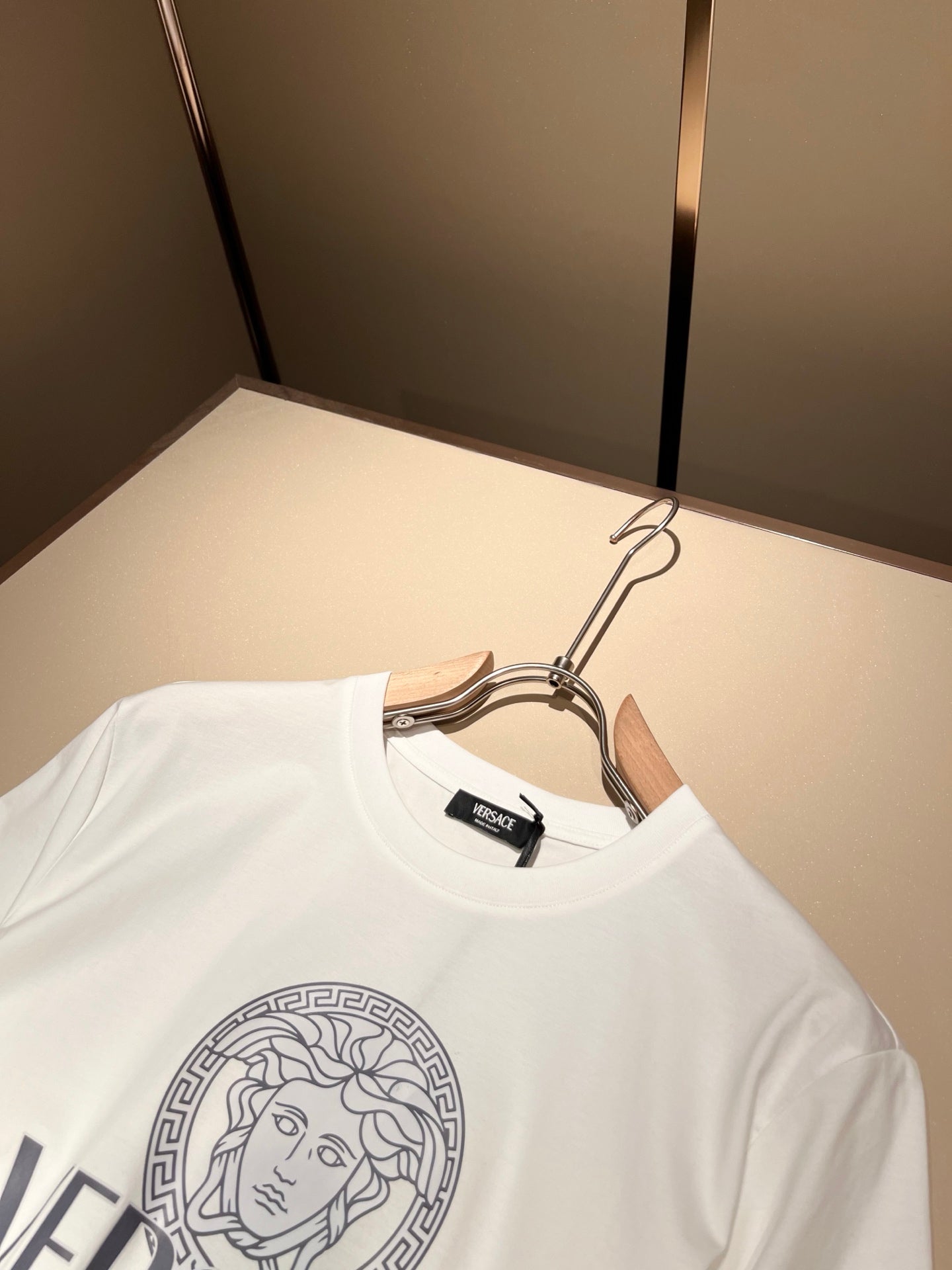 VERSA* painted medusa t-shirt