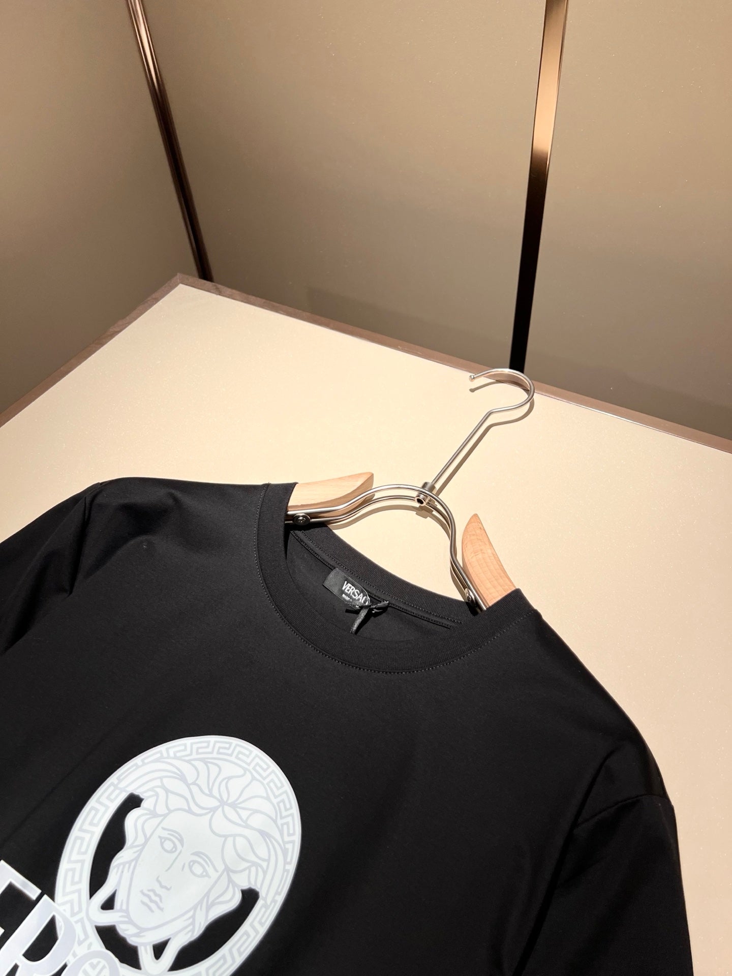 VERSA* painted medusa t-shirt