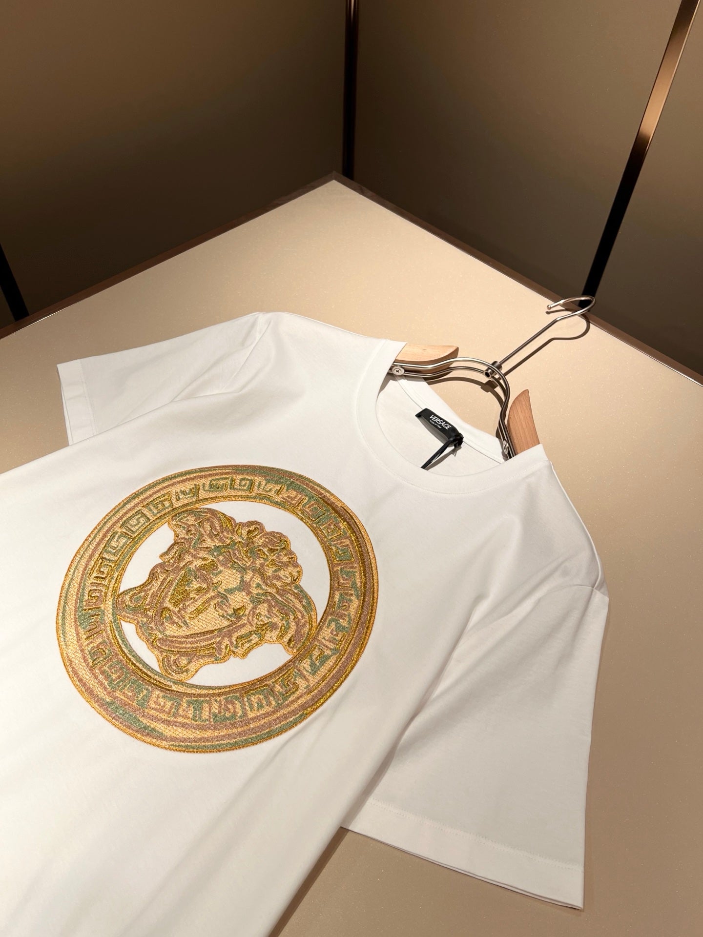 VERSA* embroidered medusa logo t-shirt