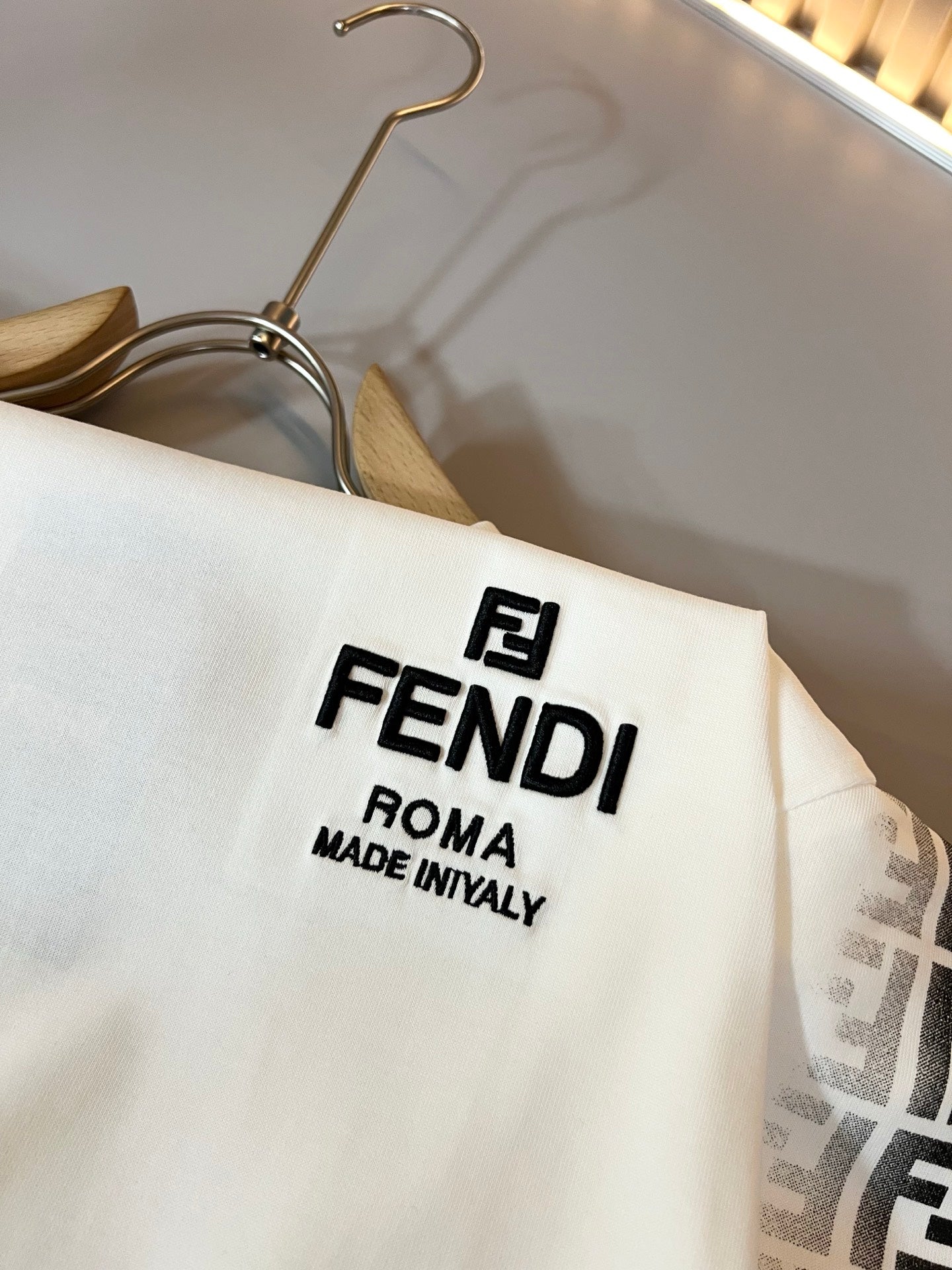 FEND1 embroidered logo cotton t-shirt