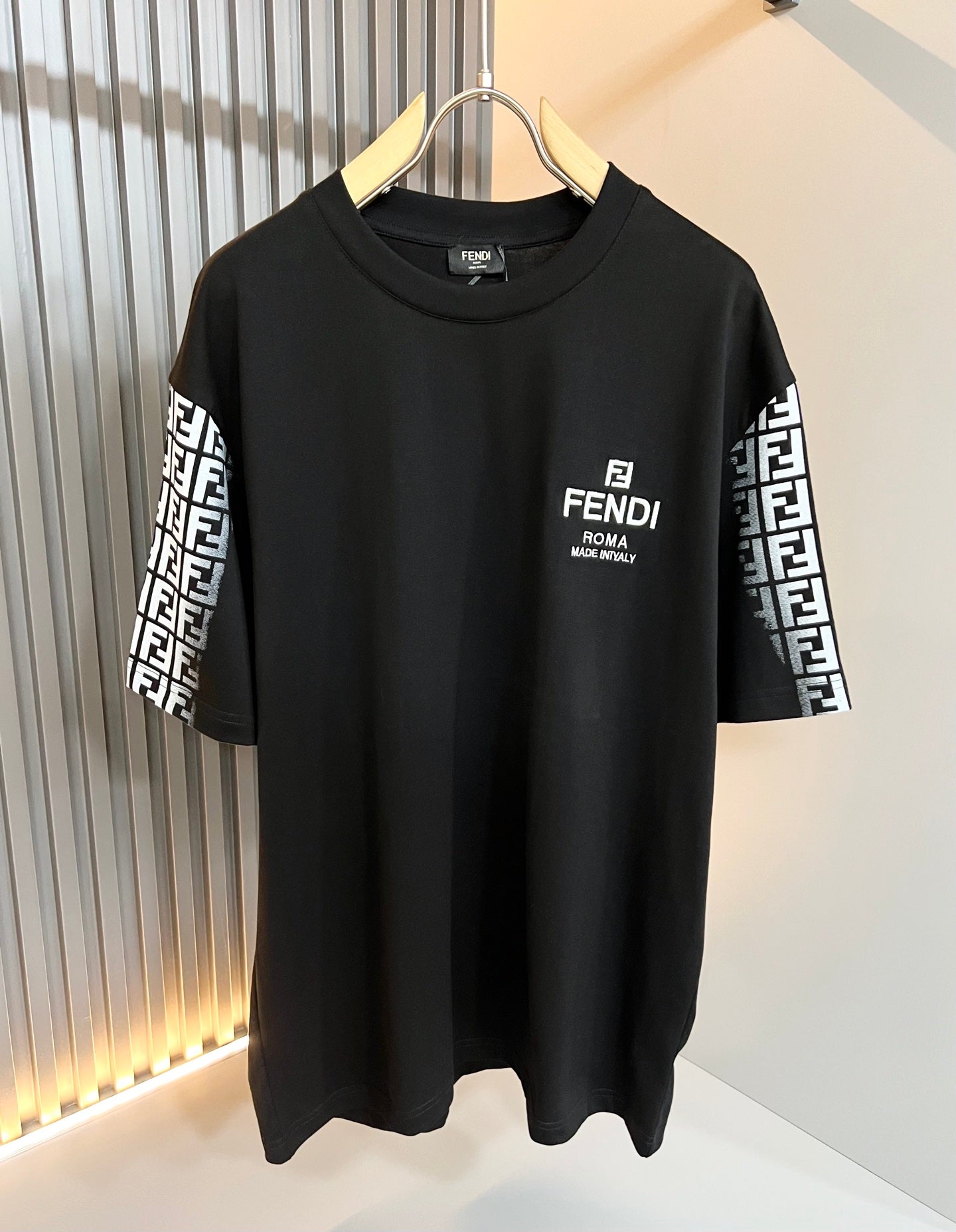 FEND1 embroidered logo cotton t-shirt