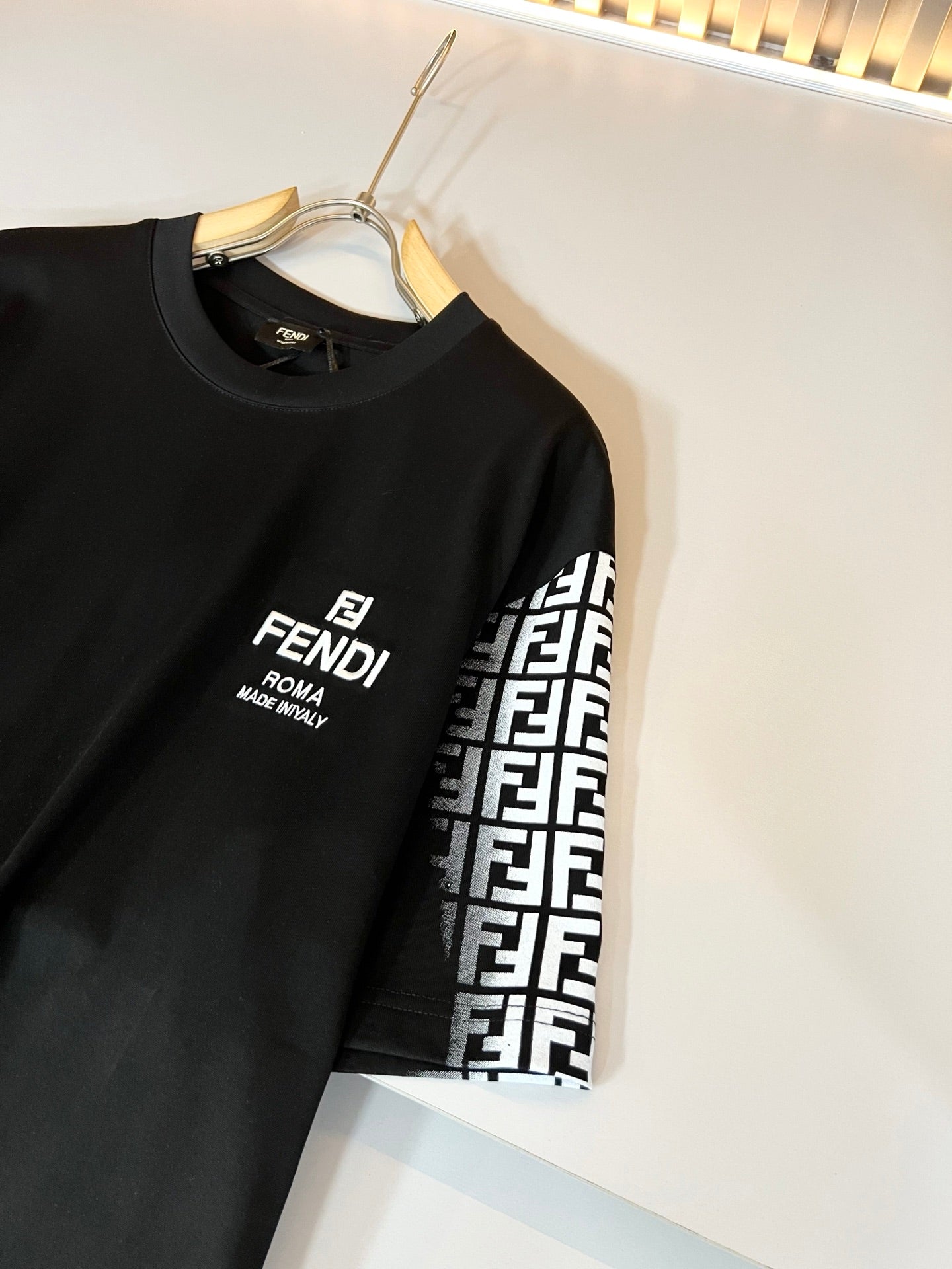 FEND1 embroidered logo cotton t-shirt