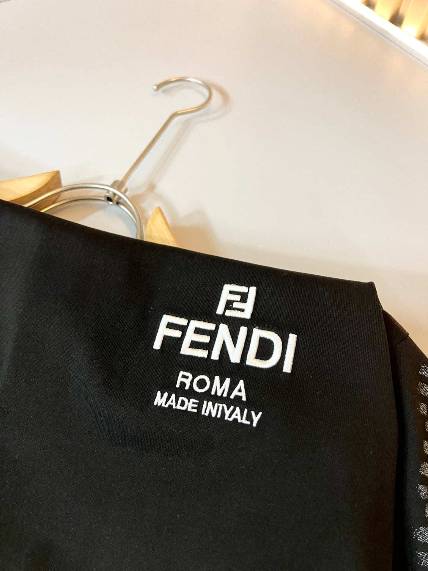 FEND1 embroidered logo cotton t-shirt