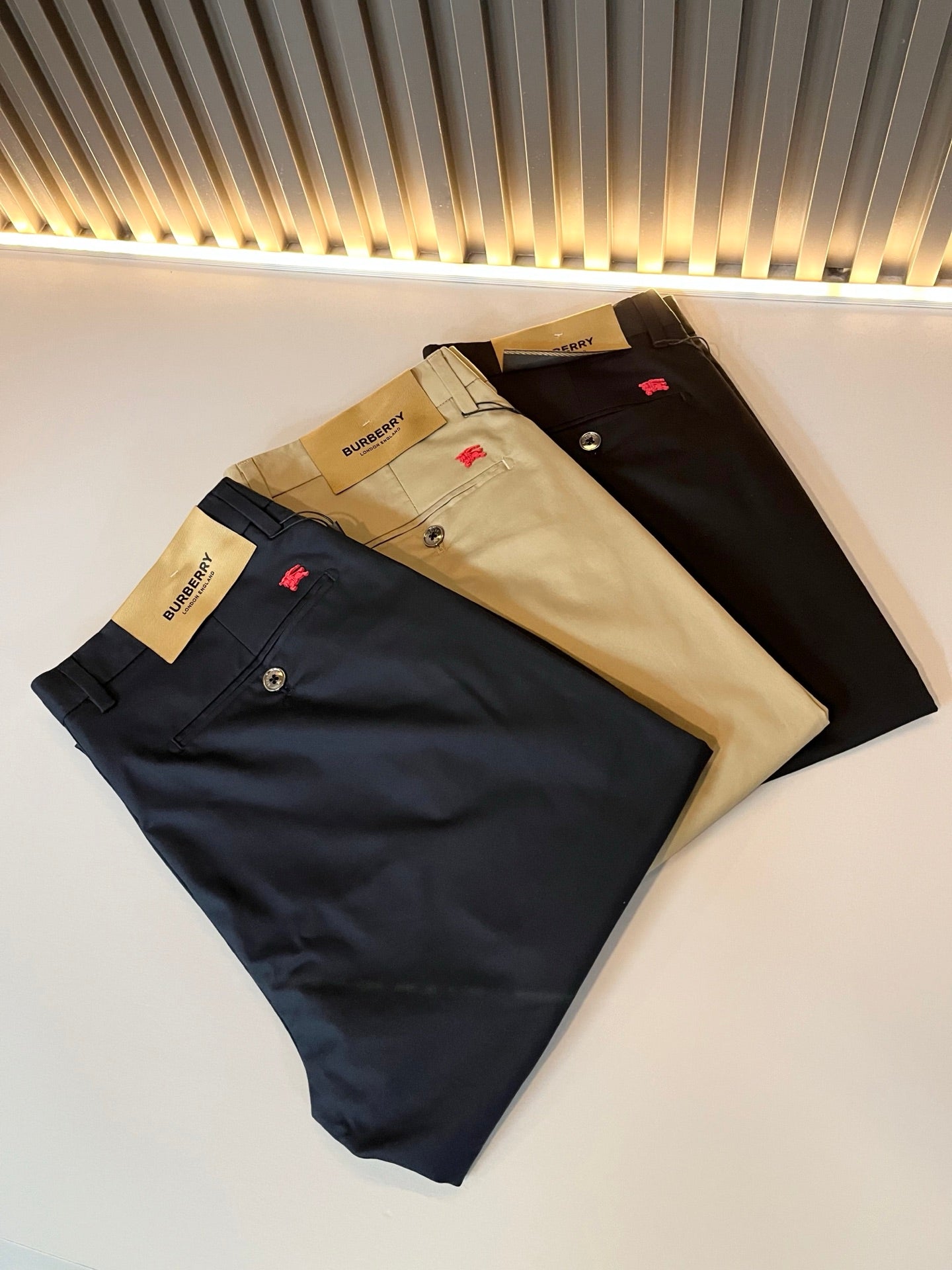 BURB* cotton blend casual trousers