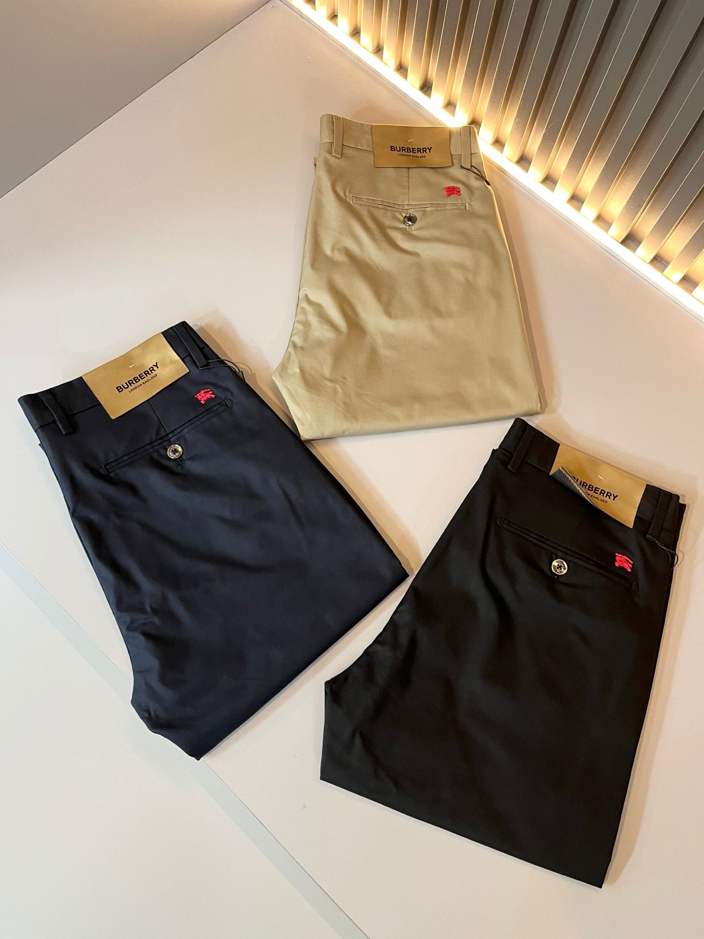 BURB* cotton blend casual trousers