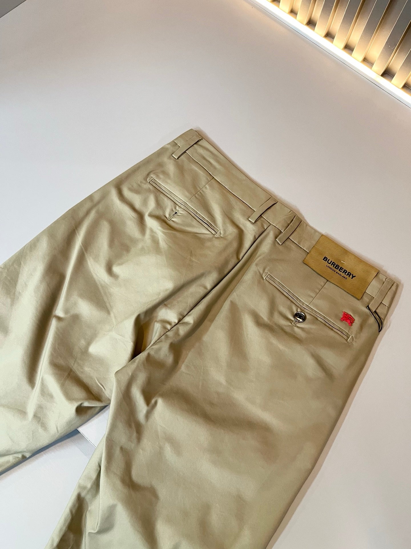 BURB* cotton blend casual trousers