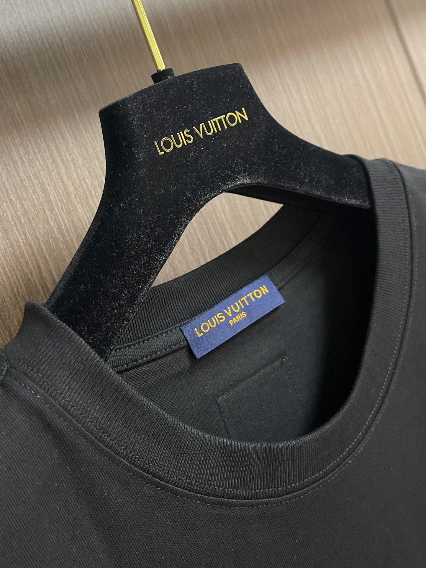 LOUI*V Printed painted T-shirt