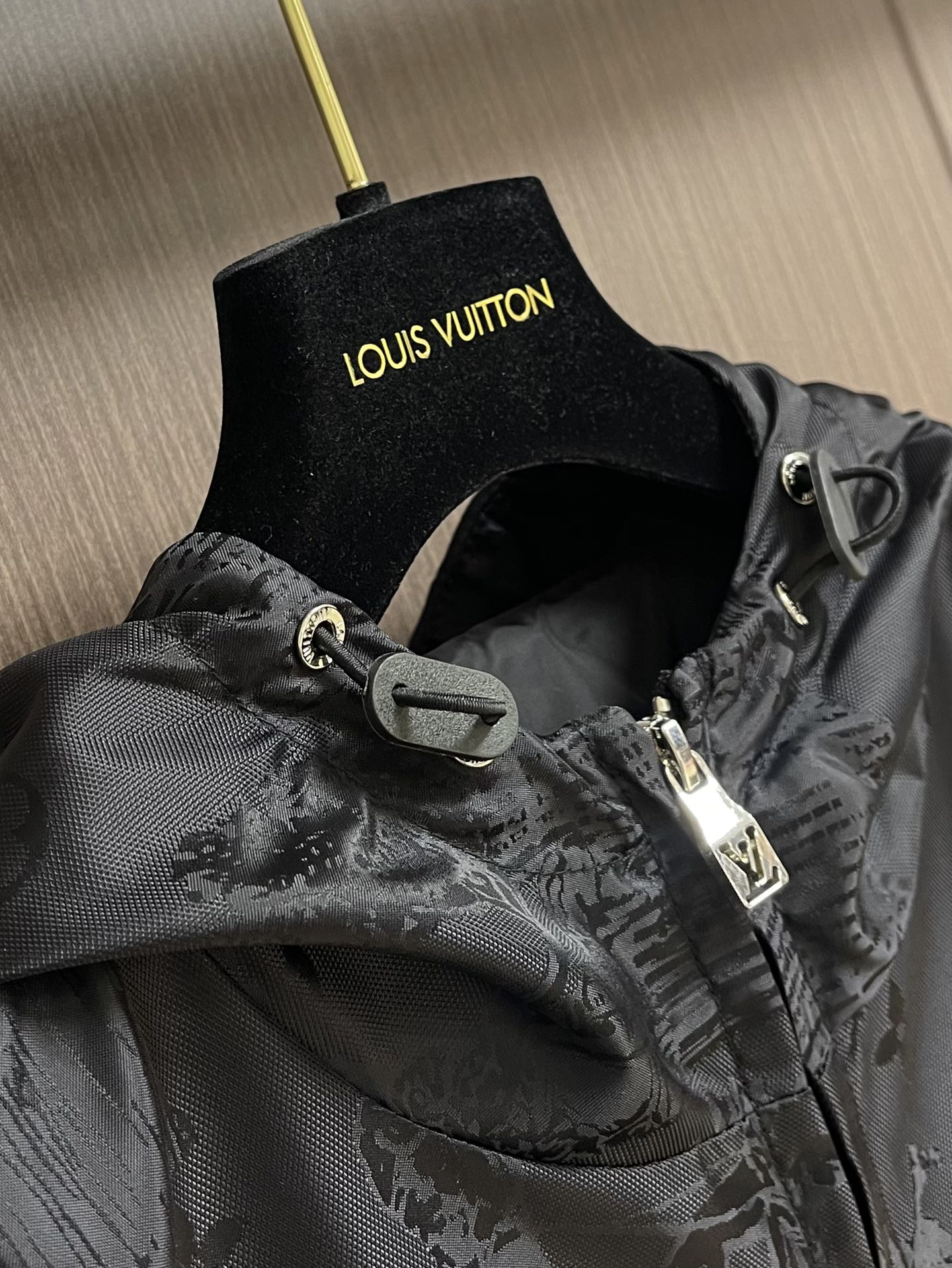 LOUI*V Nylon Windbreaker