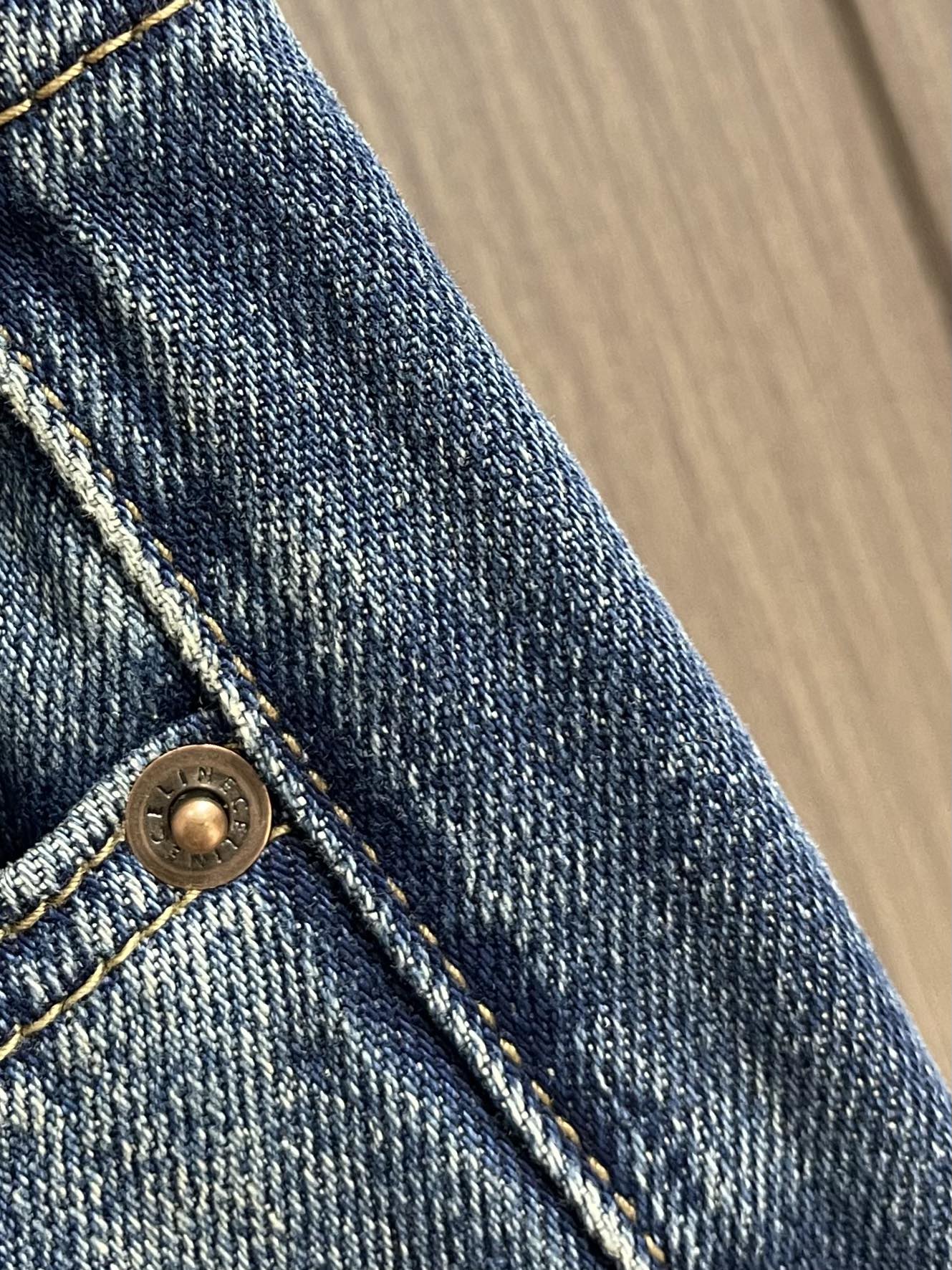 CELI* flared surf jeans in summer dazed wash denim