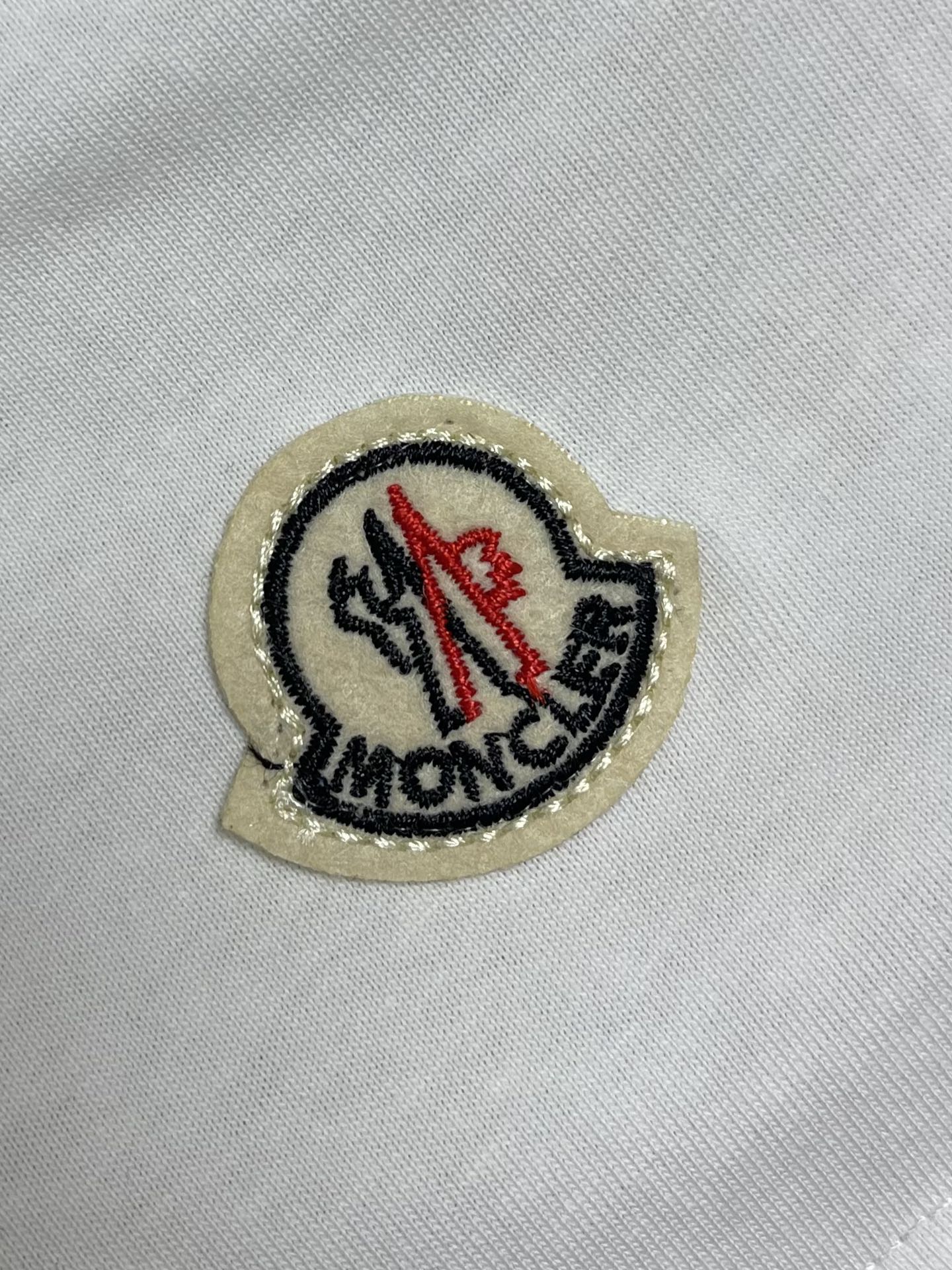 MONCL* Logo Motif Cotton T-Shirt