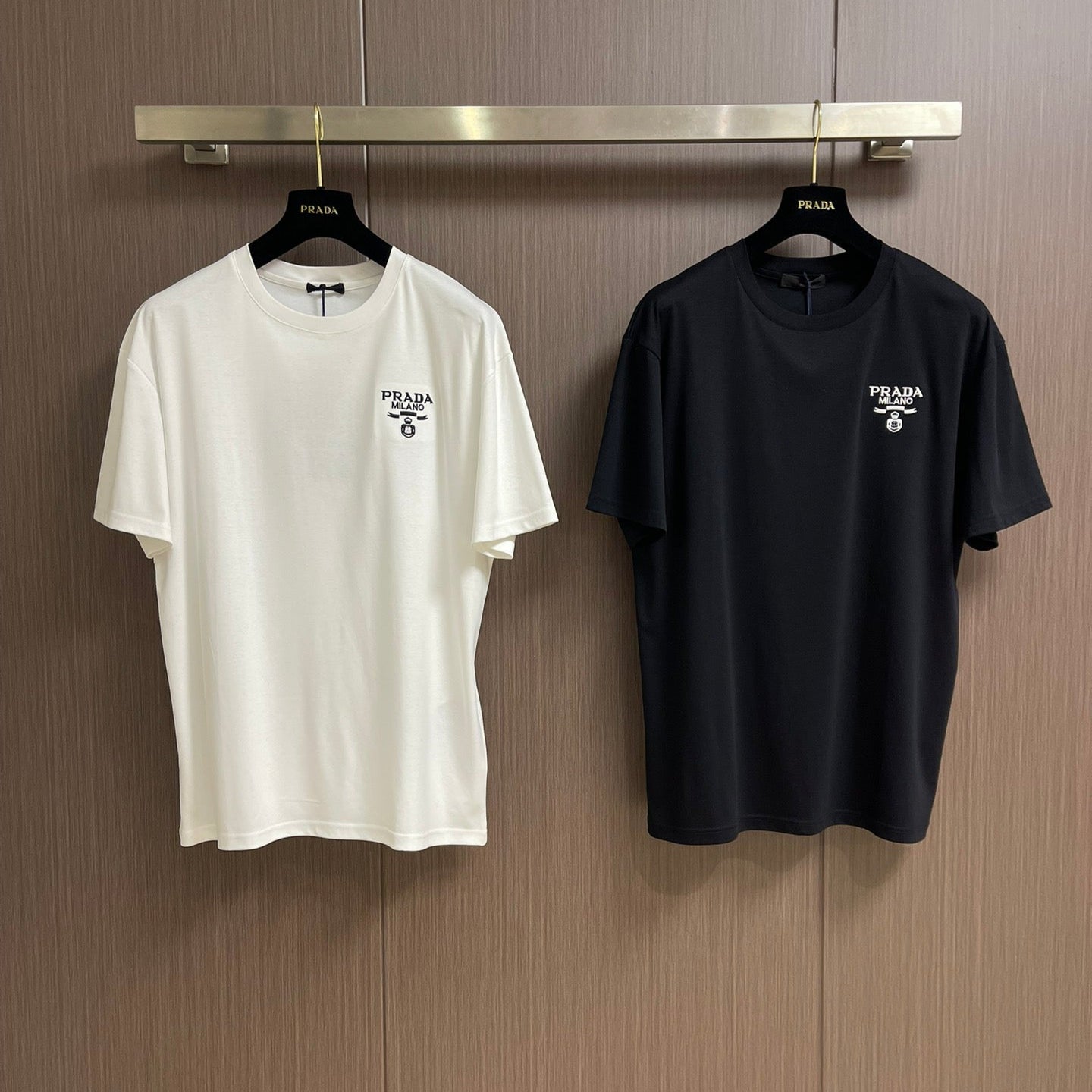 PRA* 3D embroidered lettering T-shirt