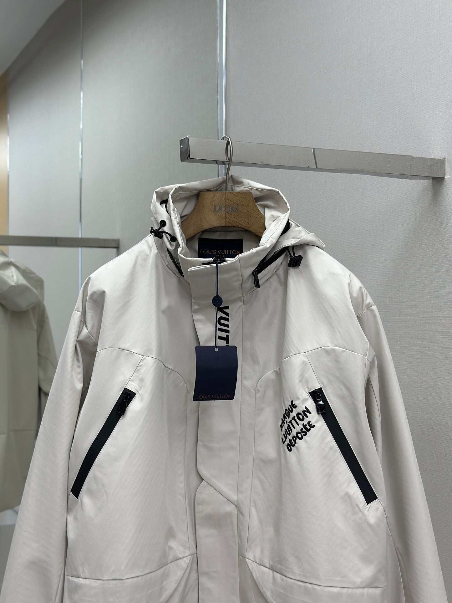 LOUI*V Technical Mid-Length Parka