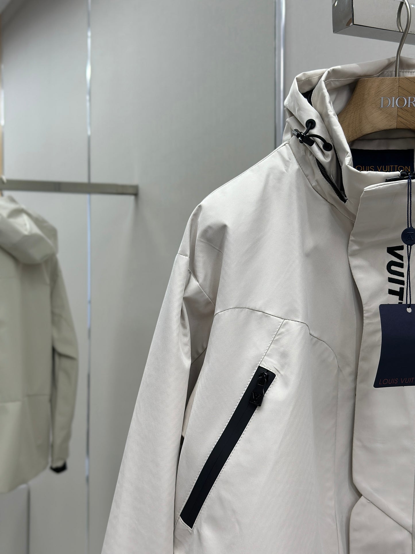 LOUI*V Technical Mid-Length Parka
