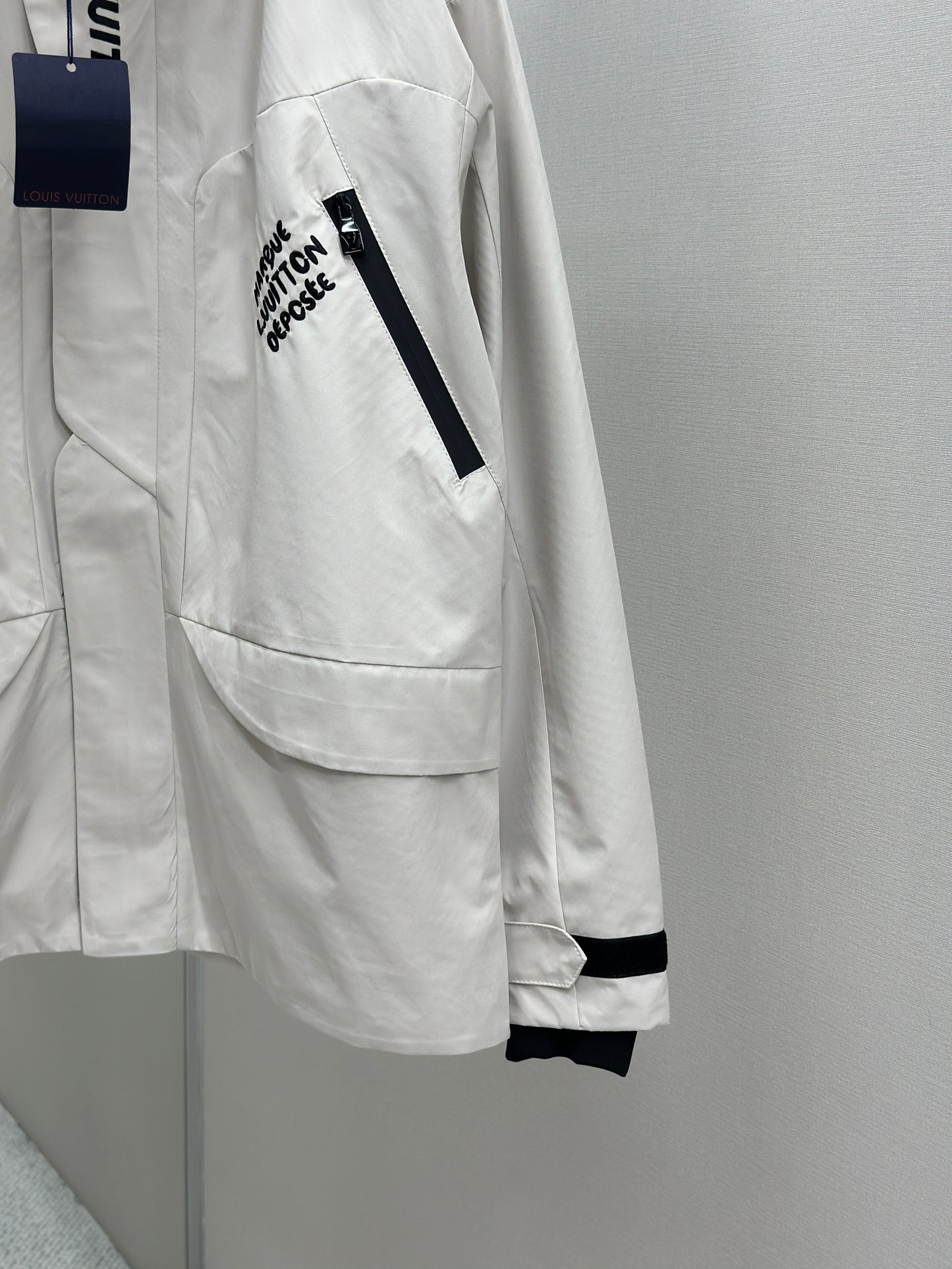 LOUI*V Technical Mid-Length Parka