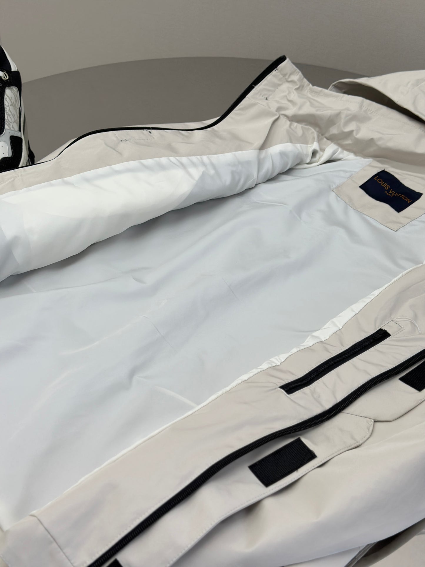 LOUI*V Technical Mid-Length Parka