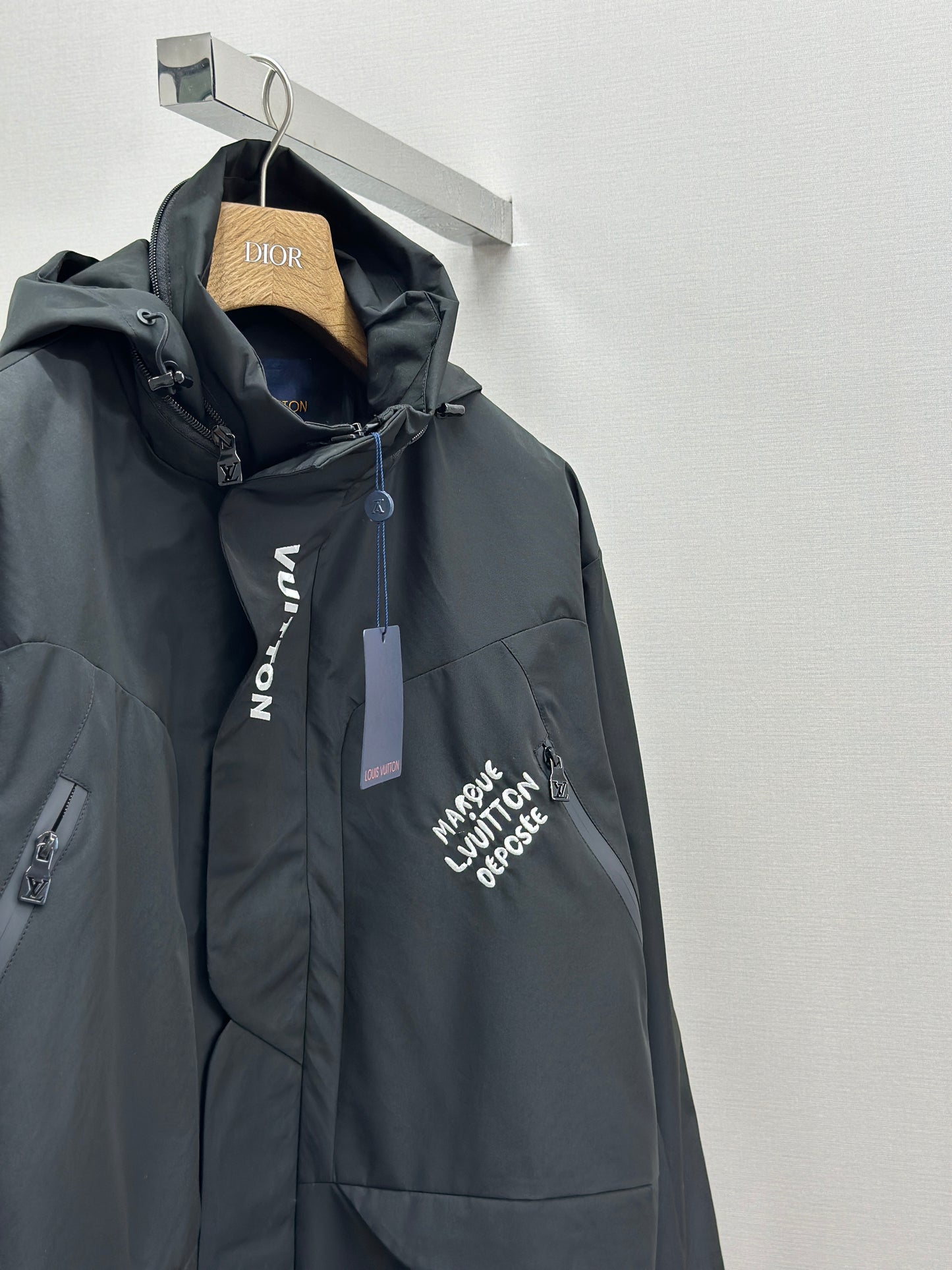LOUI*V Technical Mid-Length Parka