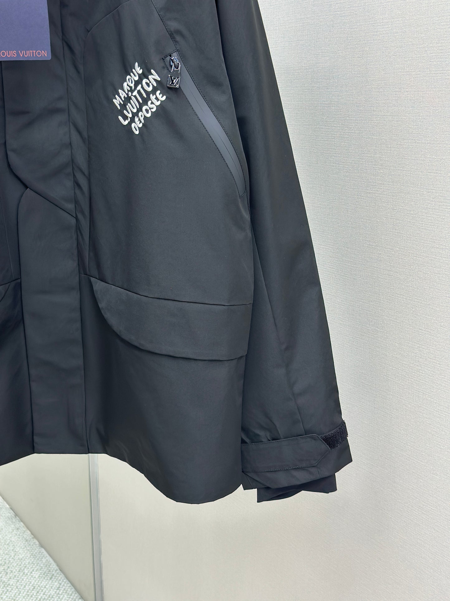 LOUI*V Technical Mid-Length Parka